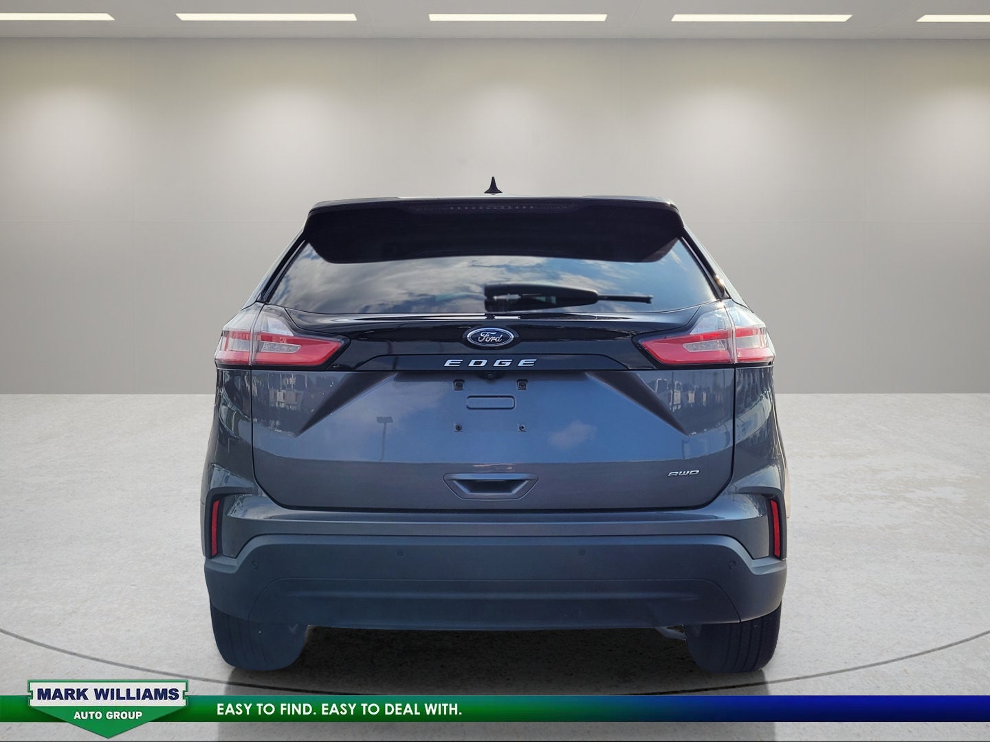 2022 Ford Edge SE