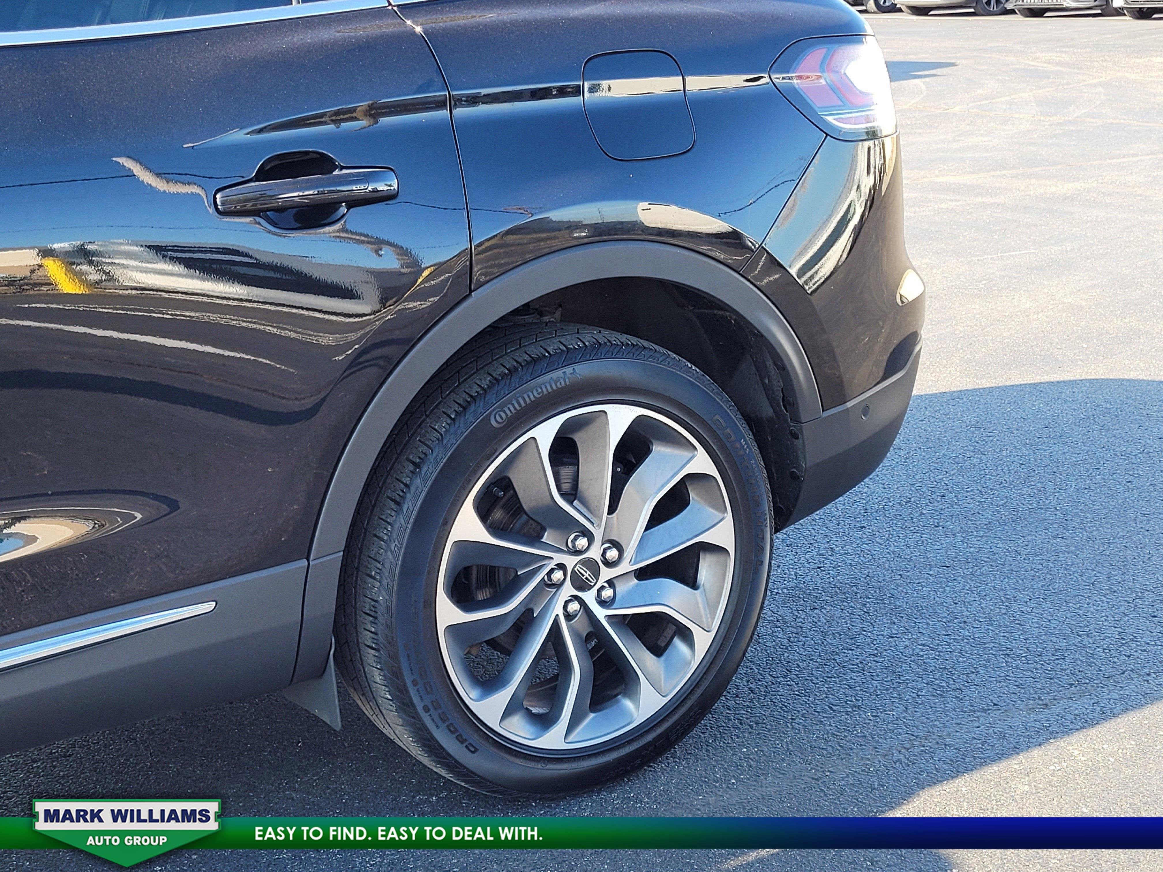 2022 Lincoln Nautilus Reserve