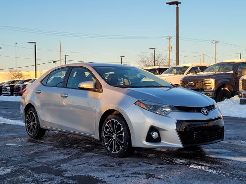 2016 Toyota Corolla S