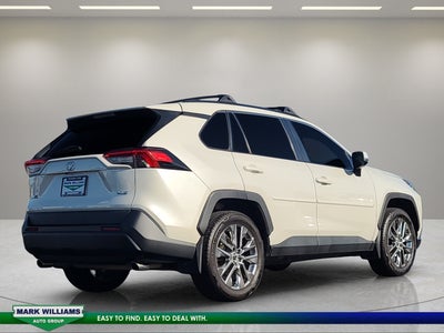 2021 Toyota RAV4 XLE Premium