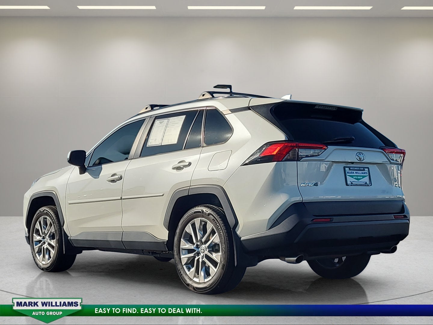 2021 Toyota RAV4 XLE Premium