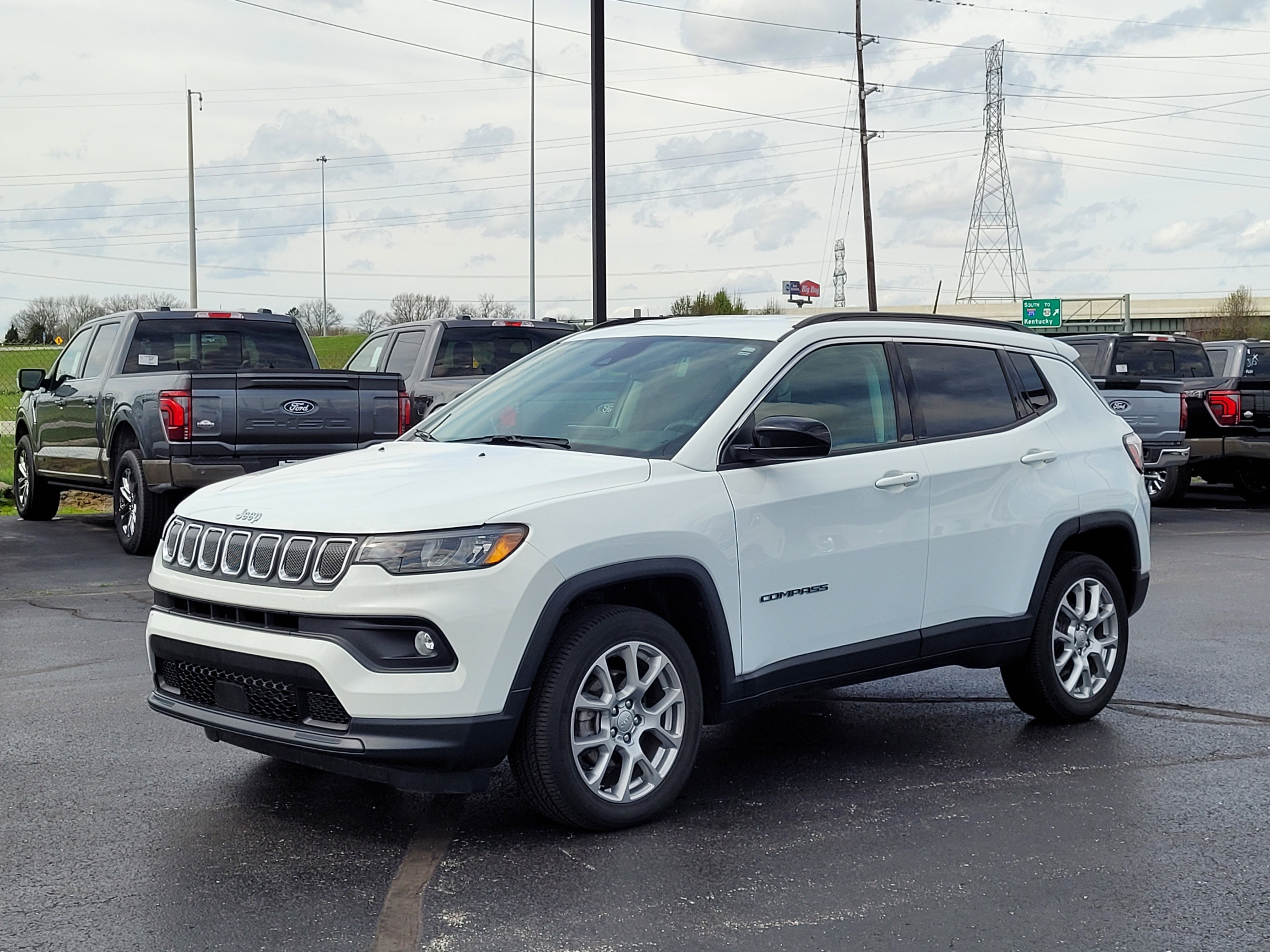2022 Jeep Compass Latitude Lux