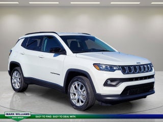 2022 Jeep Compass Latitude Lux