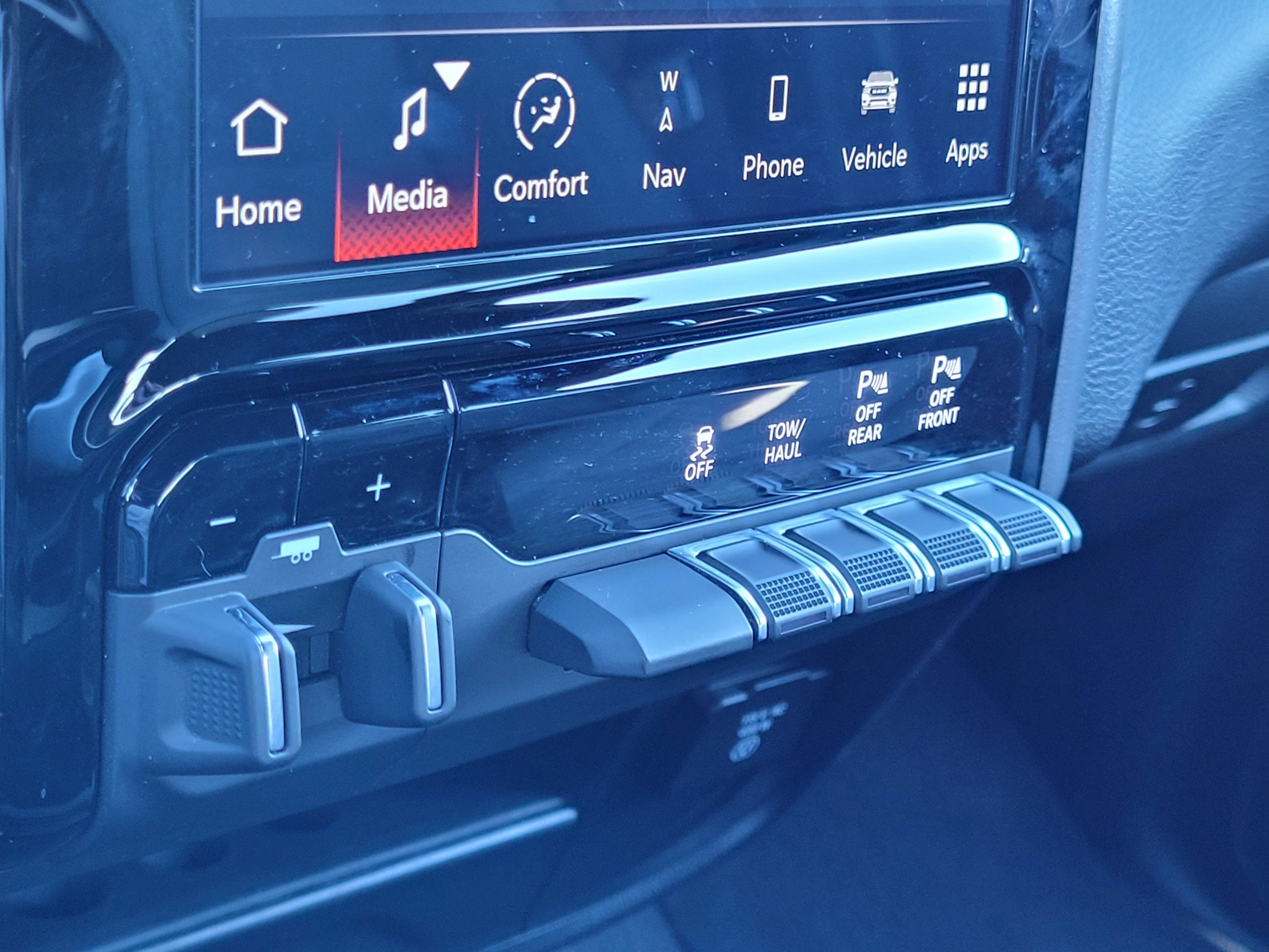 2024 RAM 2500 Big Horn