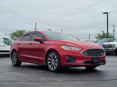 2020 Ford Fusion SE