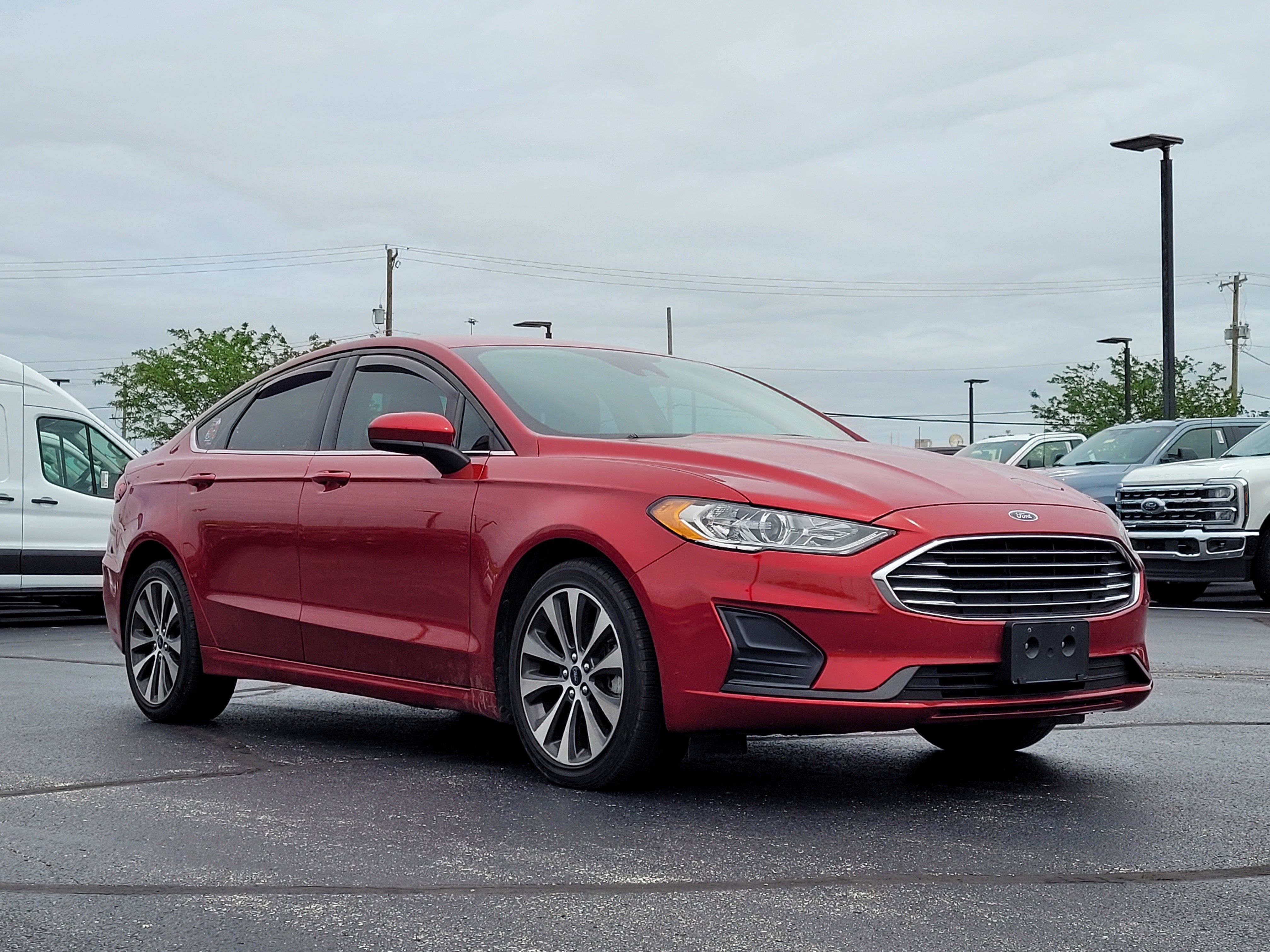 2020 Ford Fusion SE