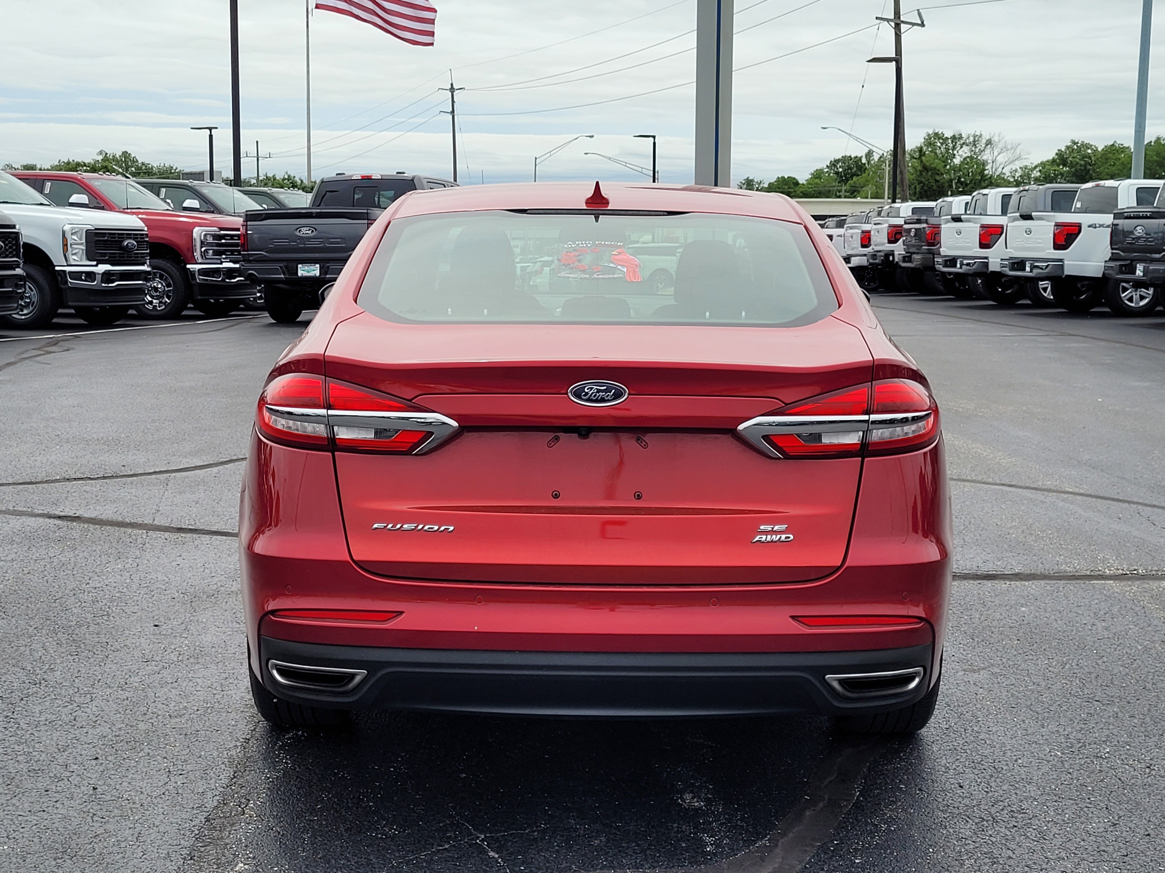 2020 Ford Fusion SE