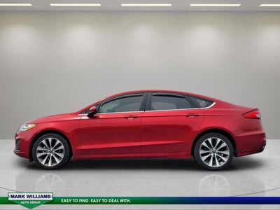 2020 Ford Fusion SE