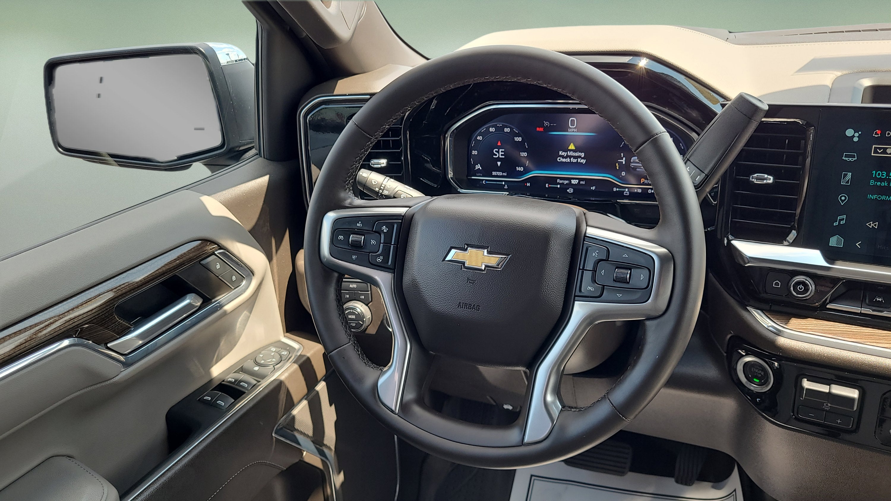 2024 Chevrolet Silverado 1500 LT LT1