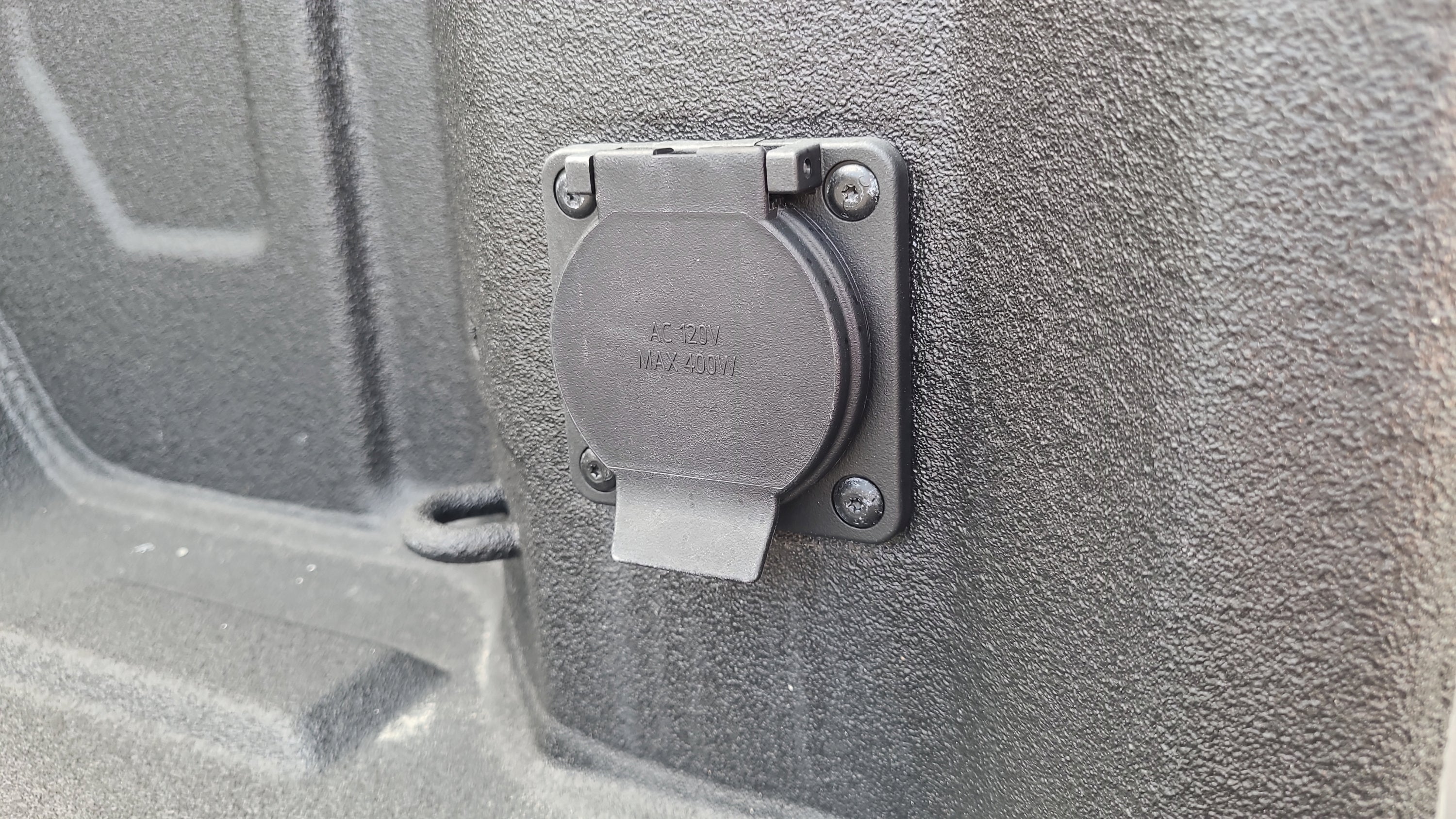 2024 Chevrolet Silverado 1500 LT LT1