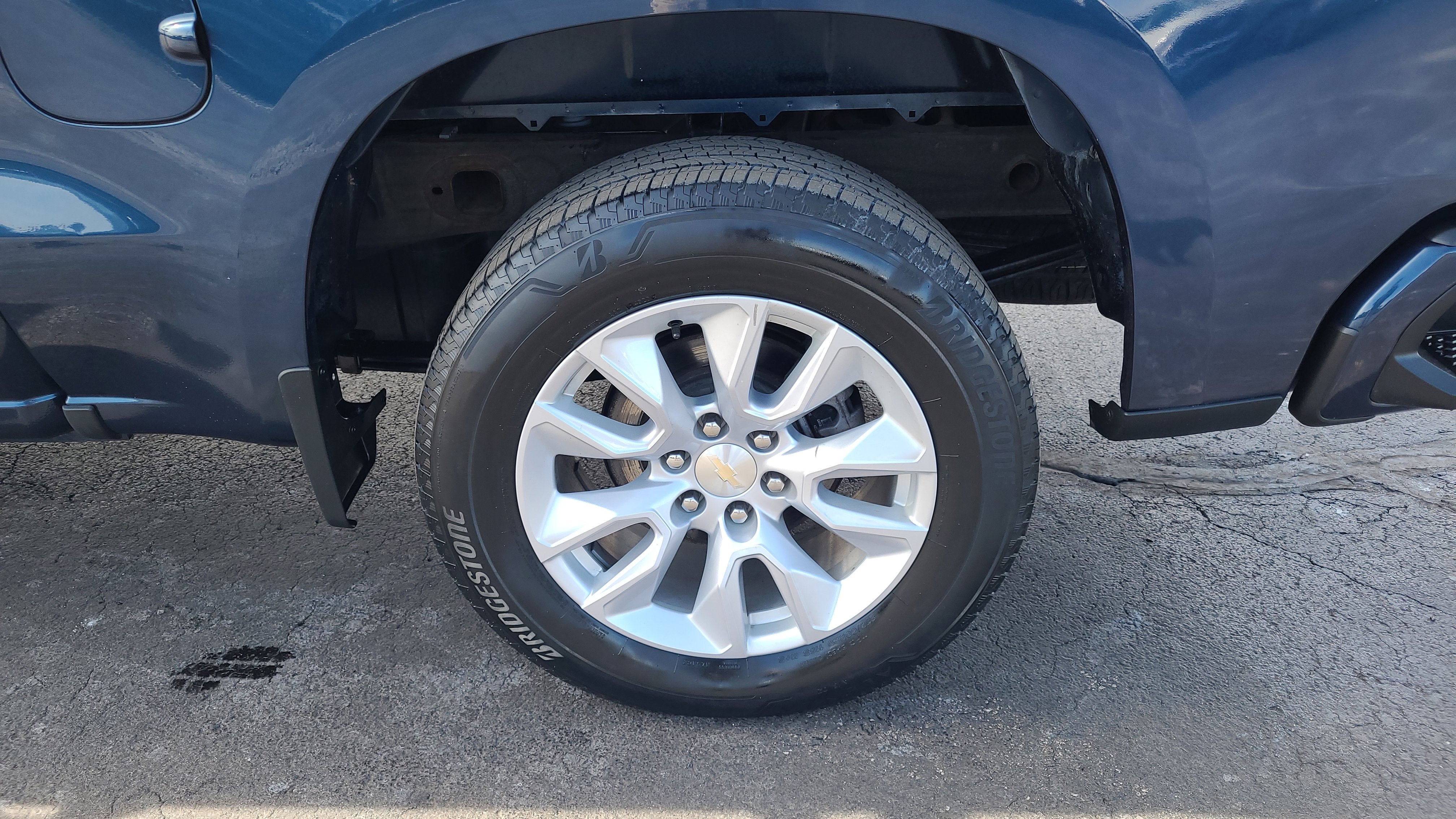 2021 Chevrolet Silverado 1500 Custom