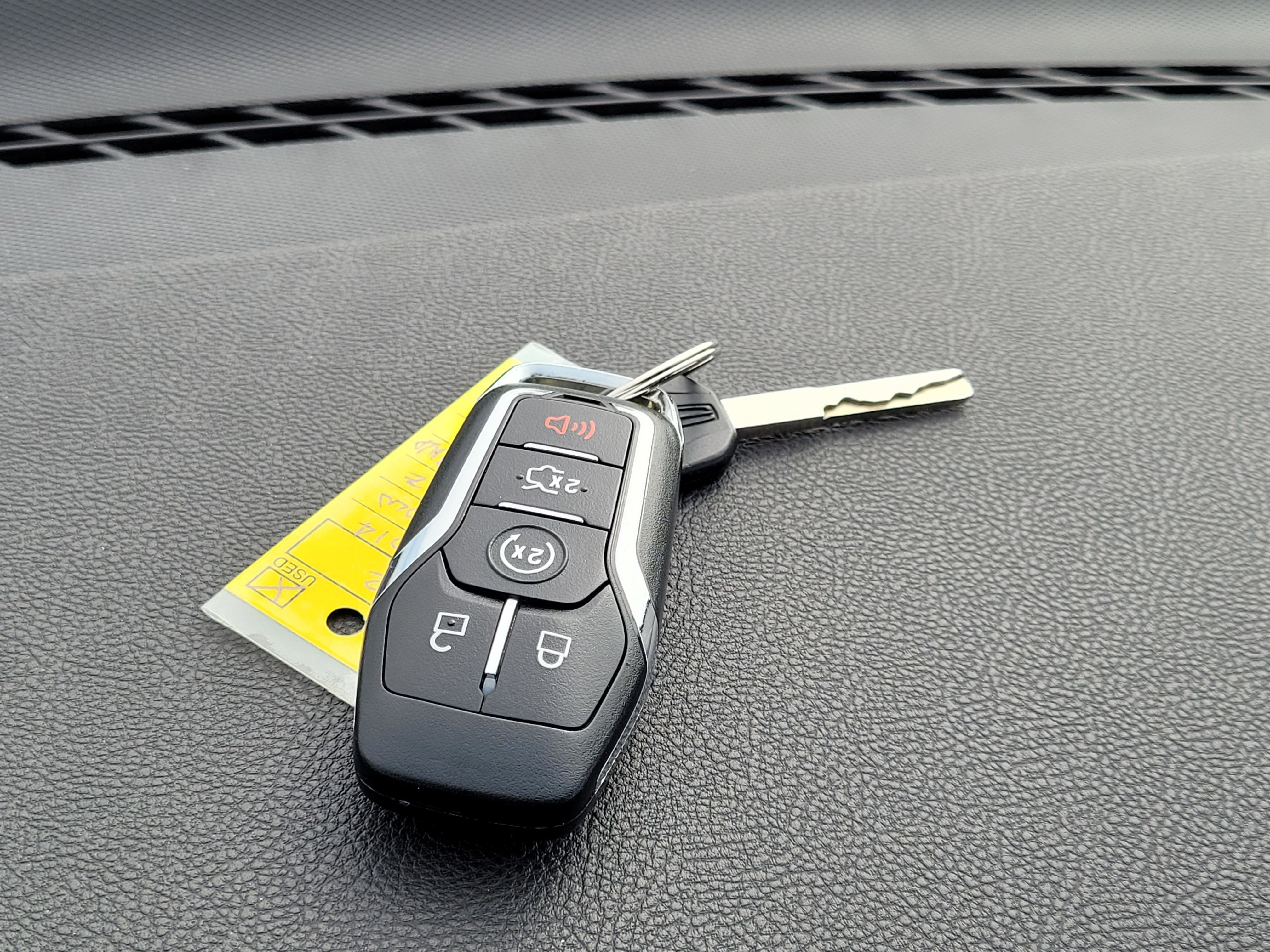 2014 Lincoln MKZ Base