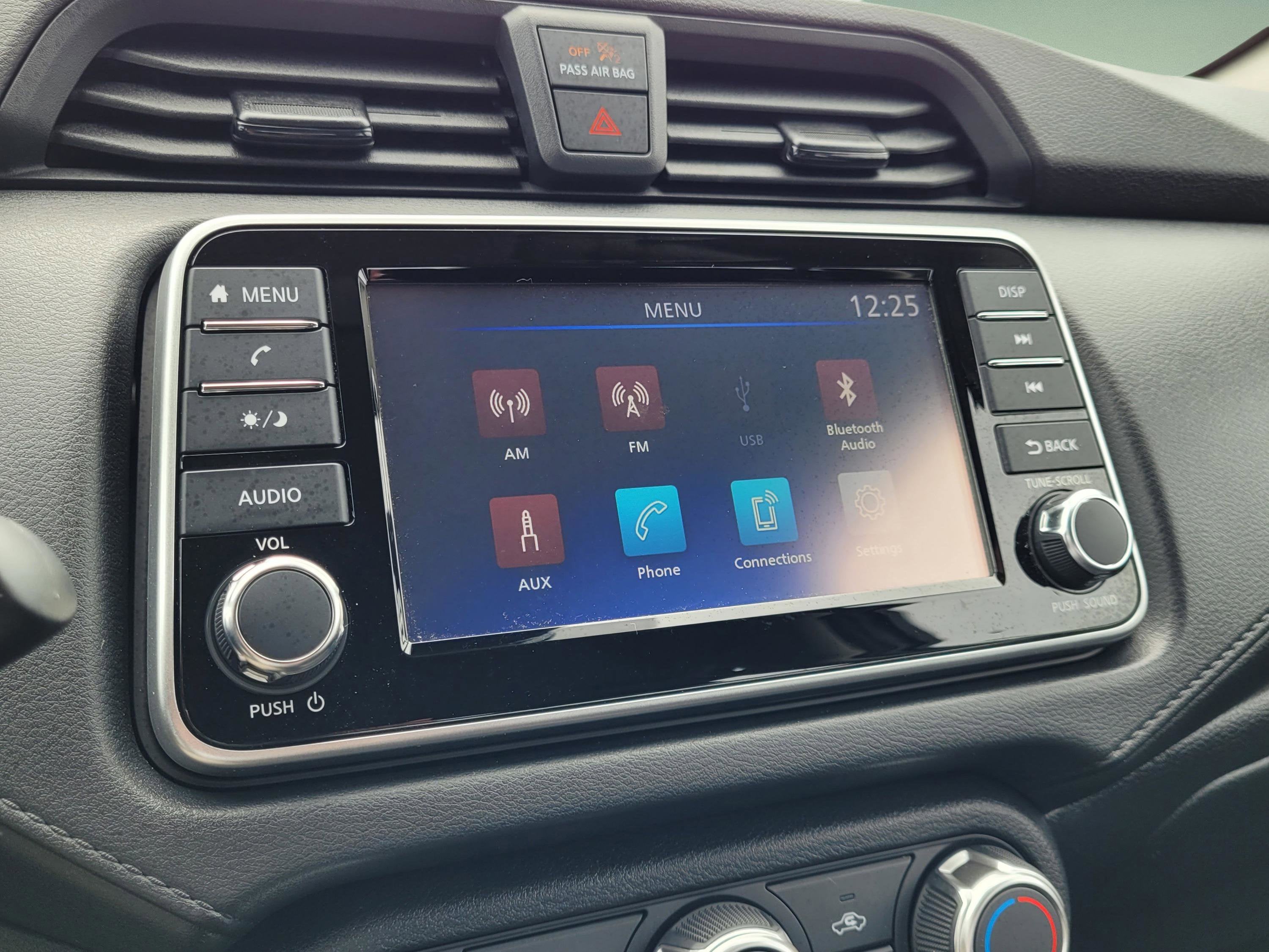 2025 Nissan Versa 1.6 S