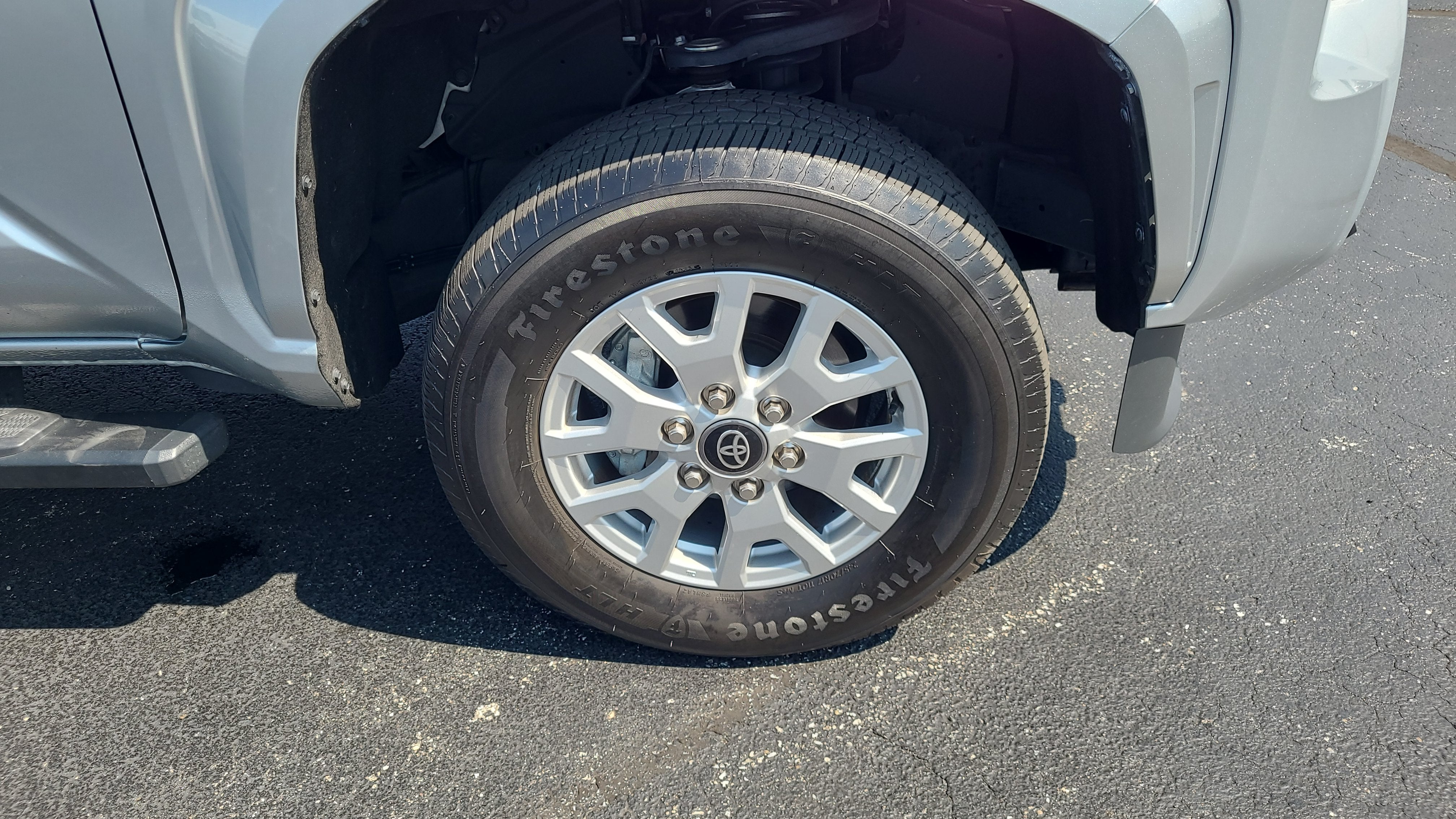 2025 Toyota Tacoma SR