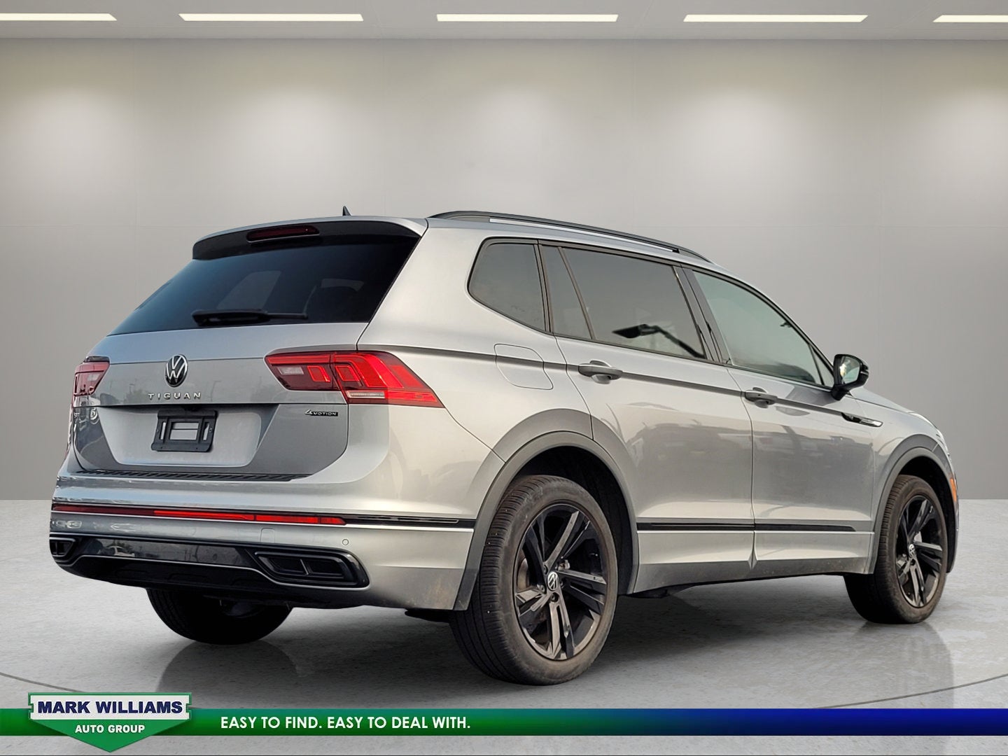 2023 Volkswagen Tiguan 2.0T SE R-Line Black