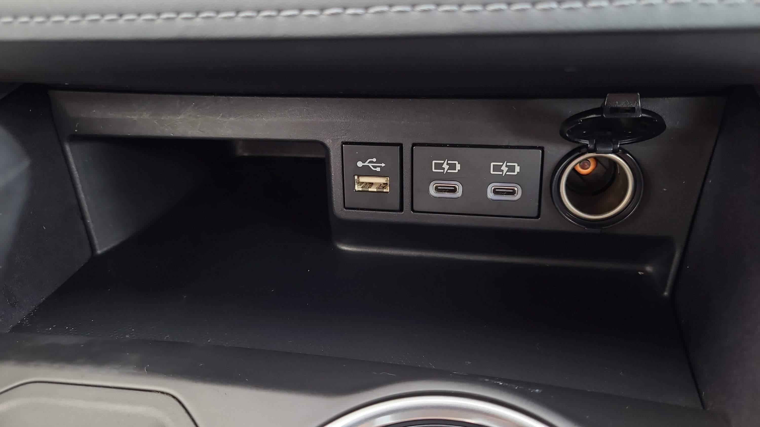 2024 Toyota Highlander Hybrid XLE