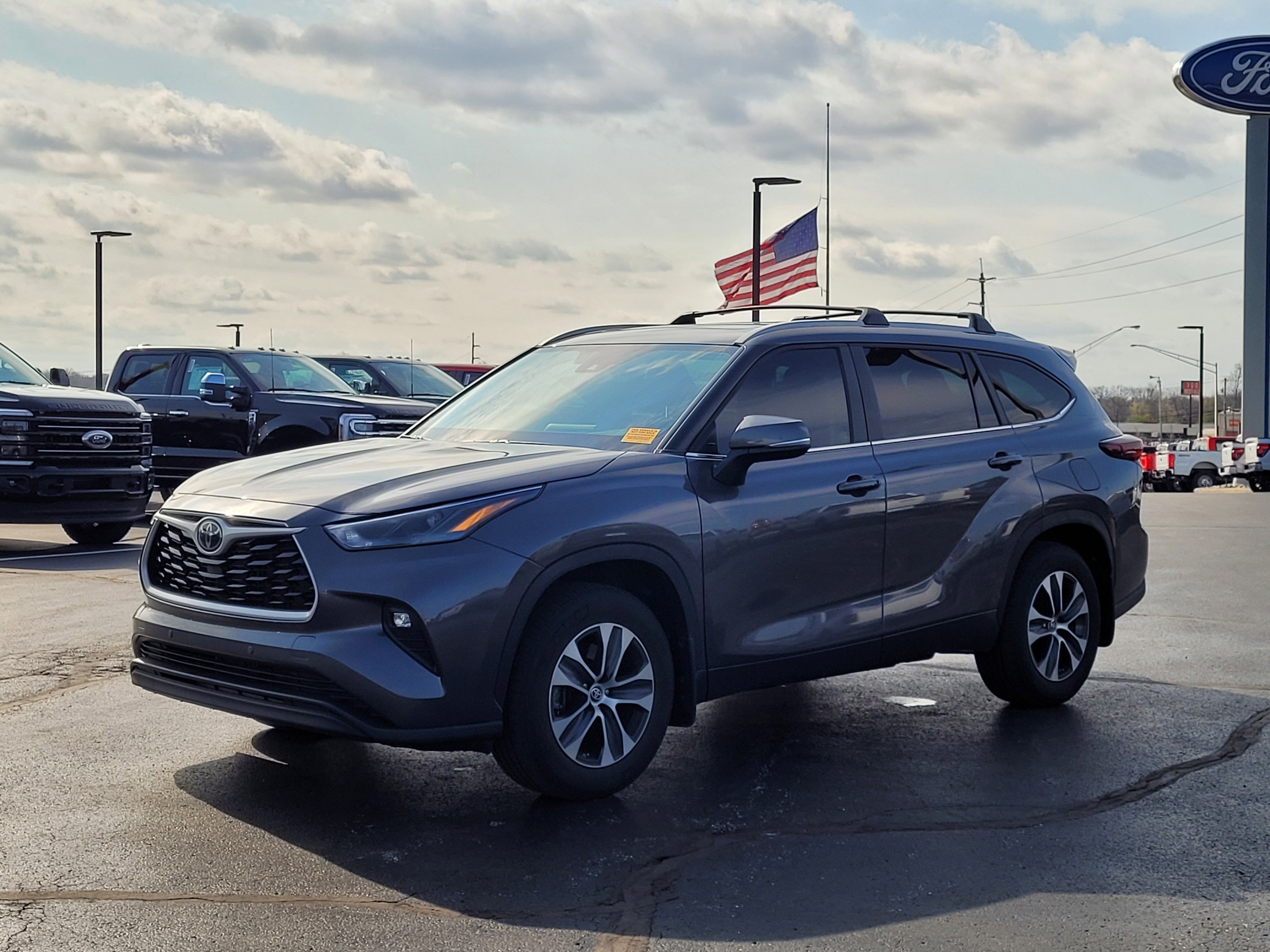 2024 Toyota Highlander XLE