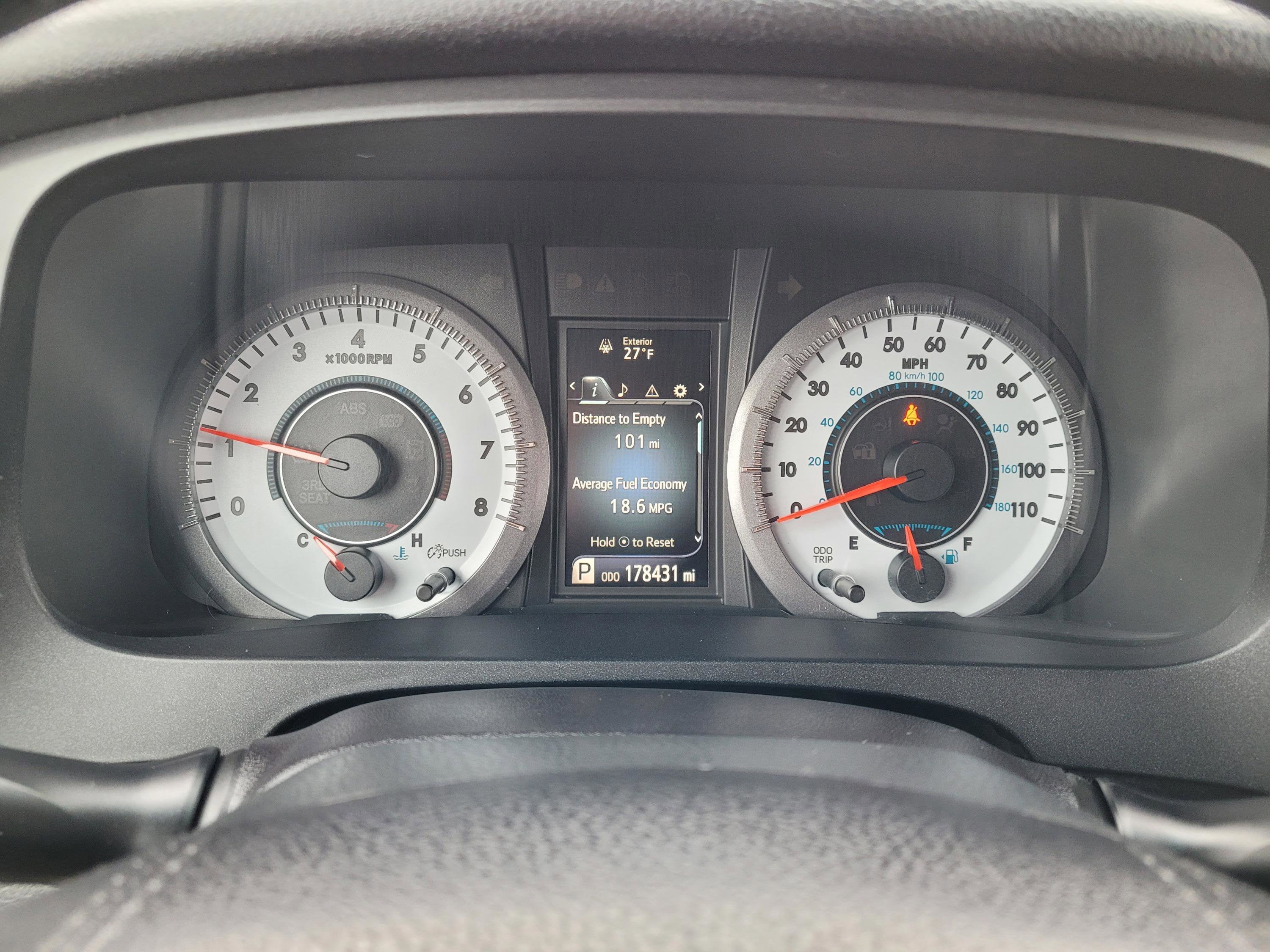 2015 Toyota Sienna SE 8 Passenger