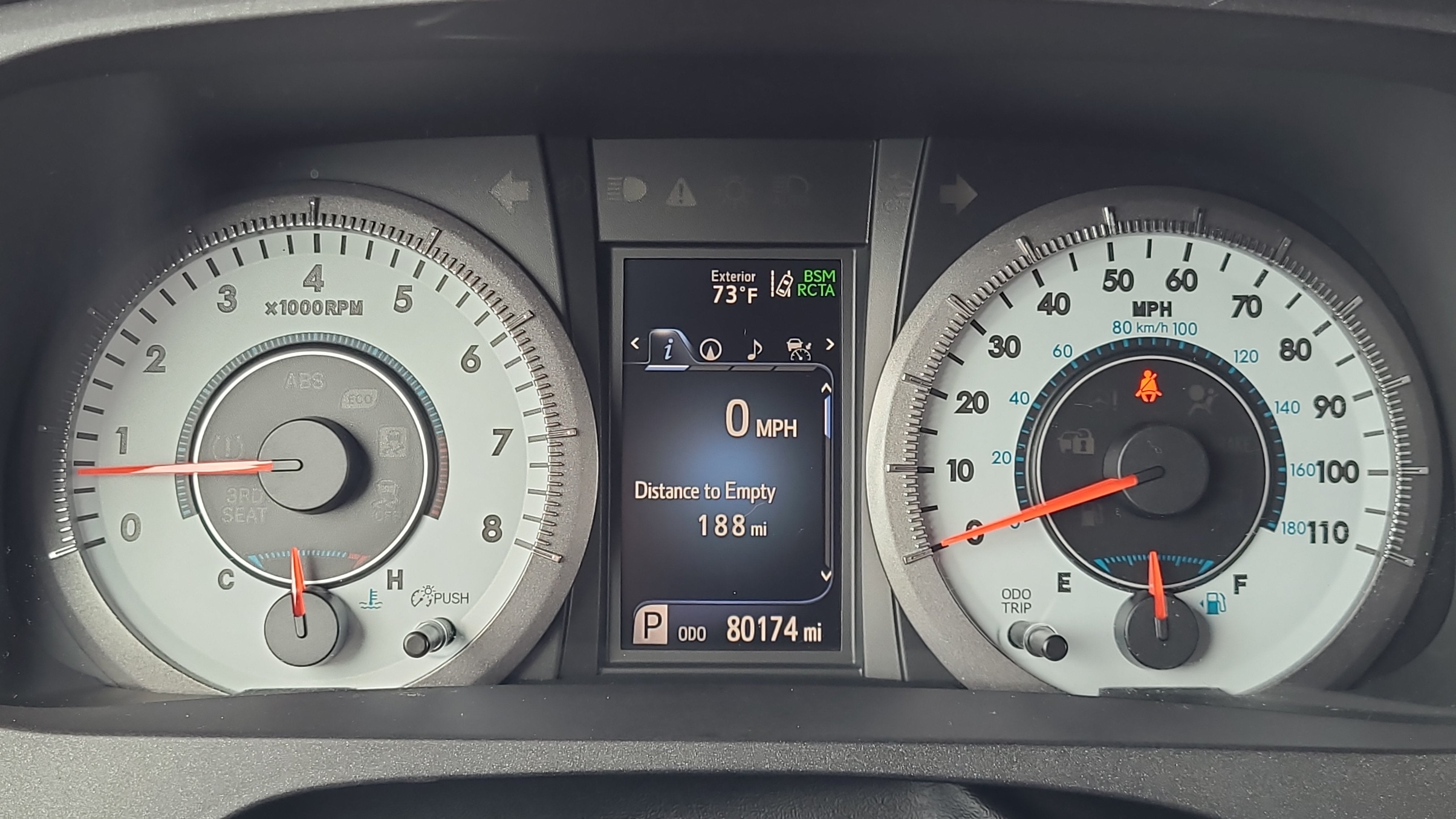 2018 Toyota Sienna SE 8 Passenger