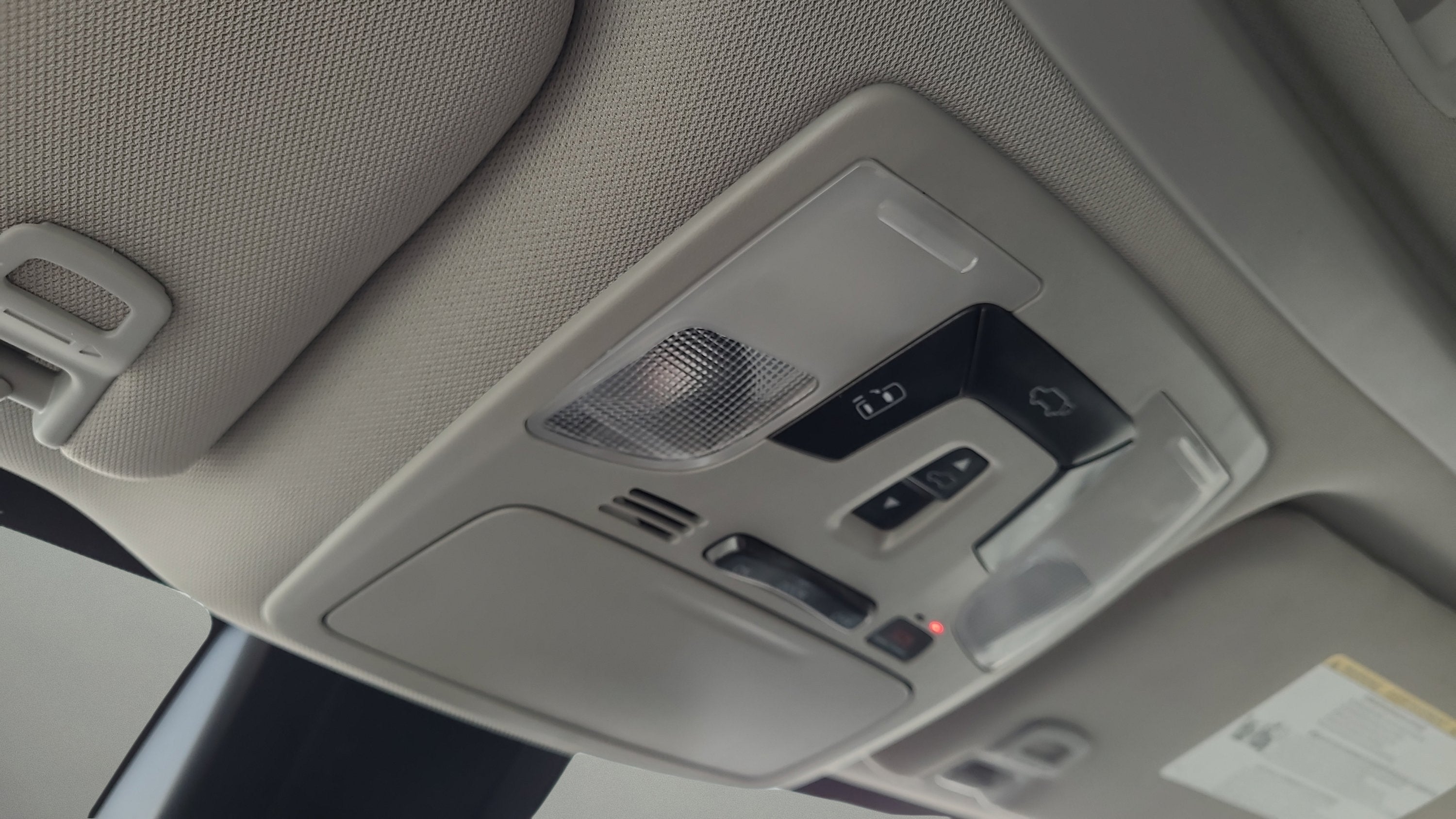 2018 Toyota Sienna SE 8 Passenger