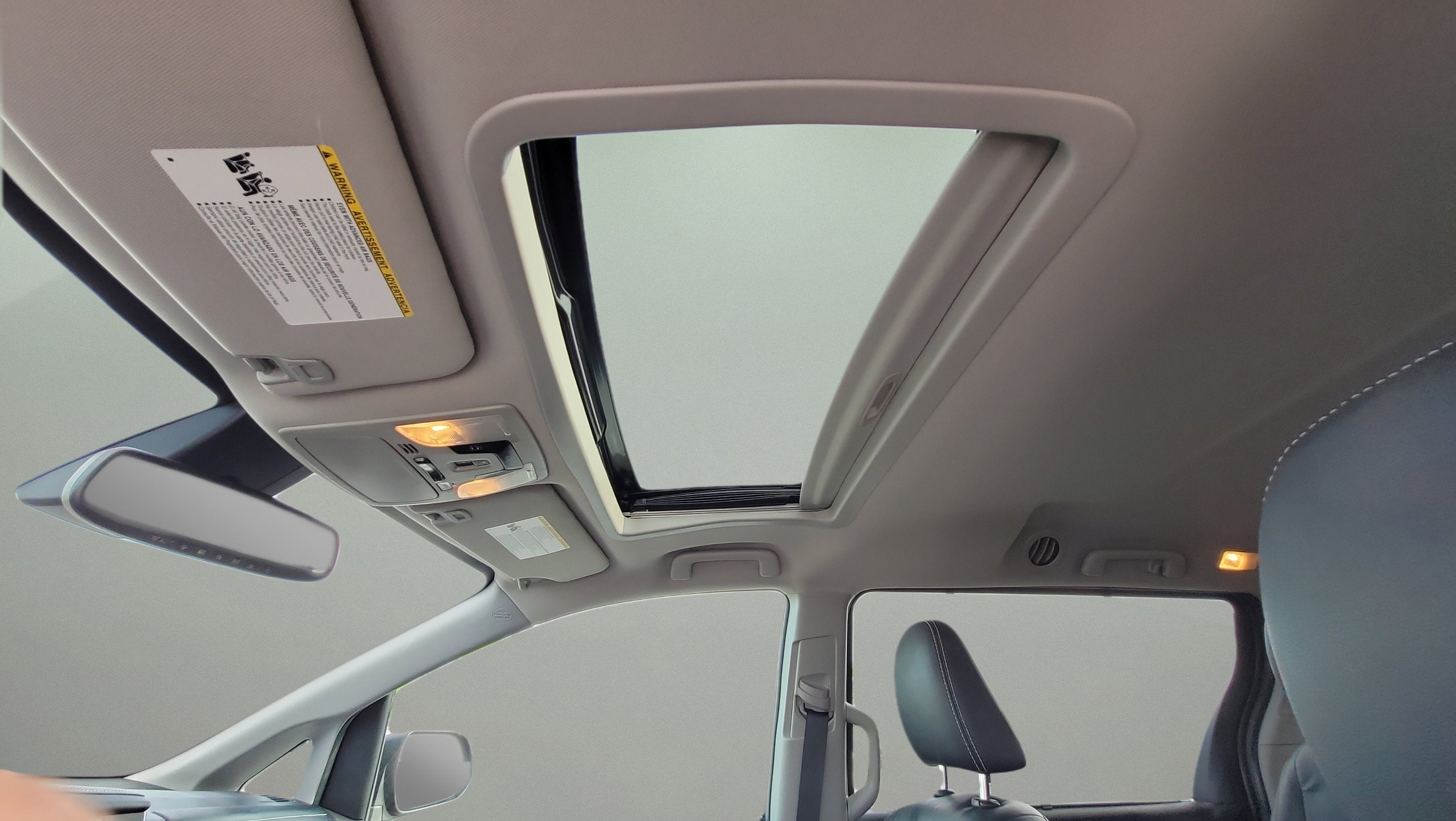 2018 Toyota Sienna SE 8 Passenger