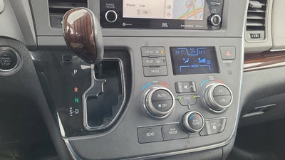 2019 Toyota Sienna Limited 7 Passenger