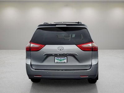 2019 Toyota Sienna Limited 7 Passenger