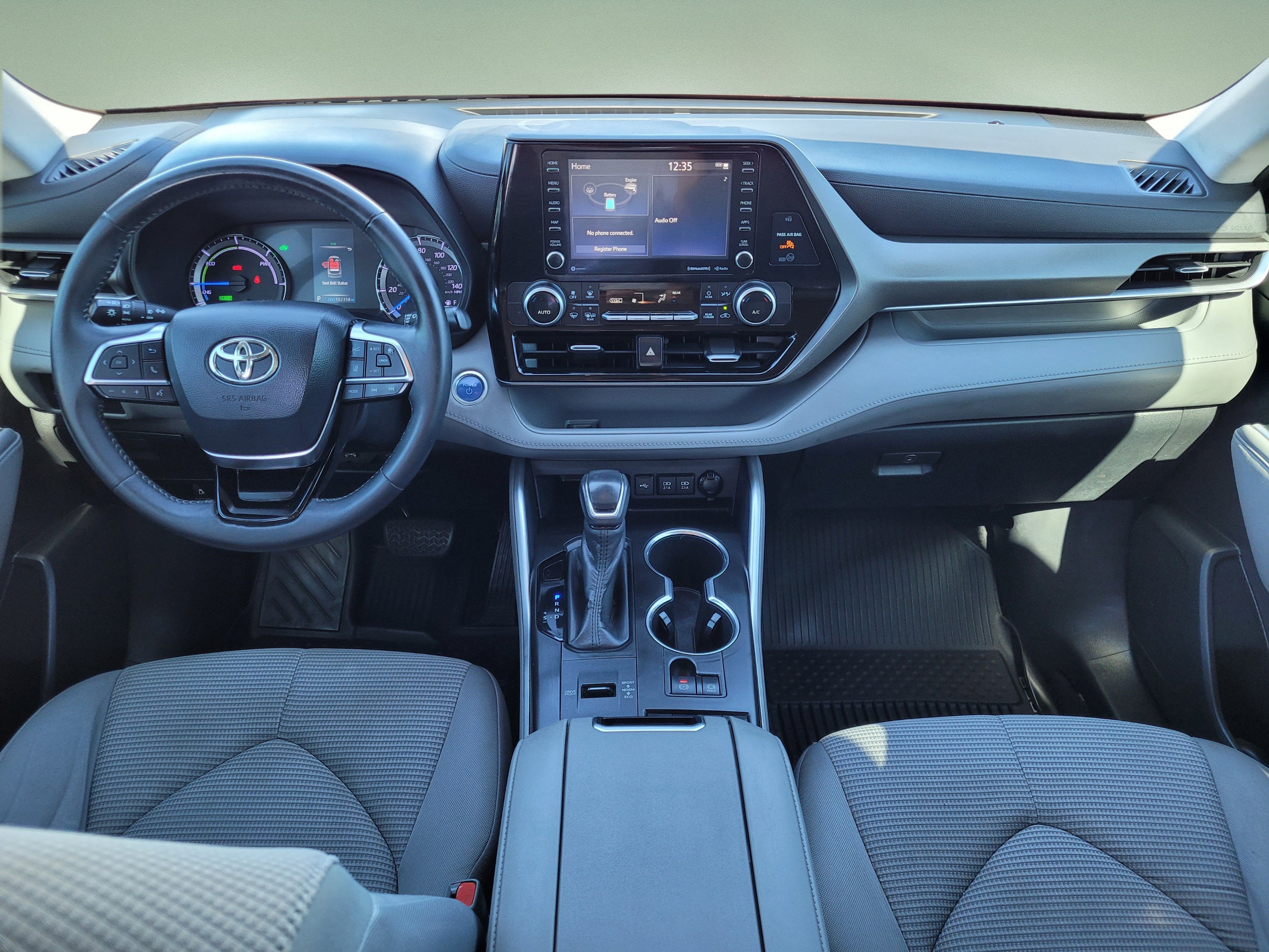 2020 Toyota Highlander Hybrid LE