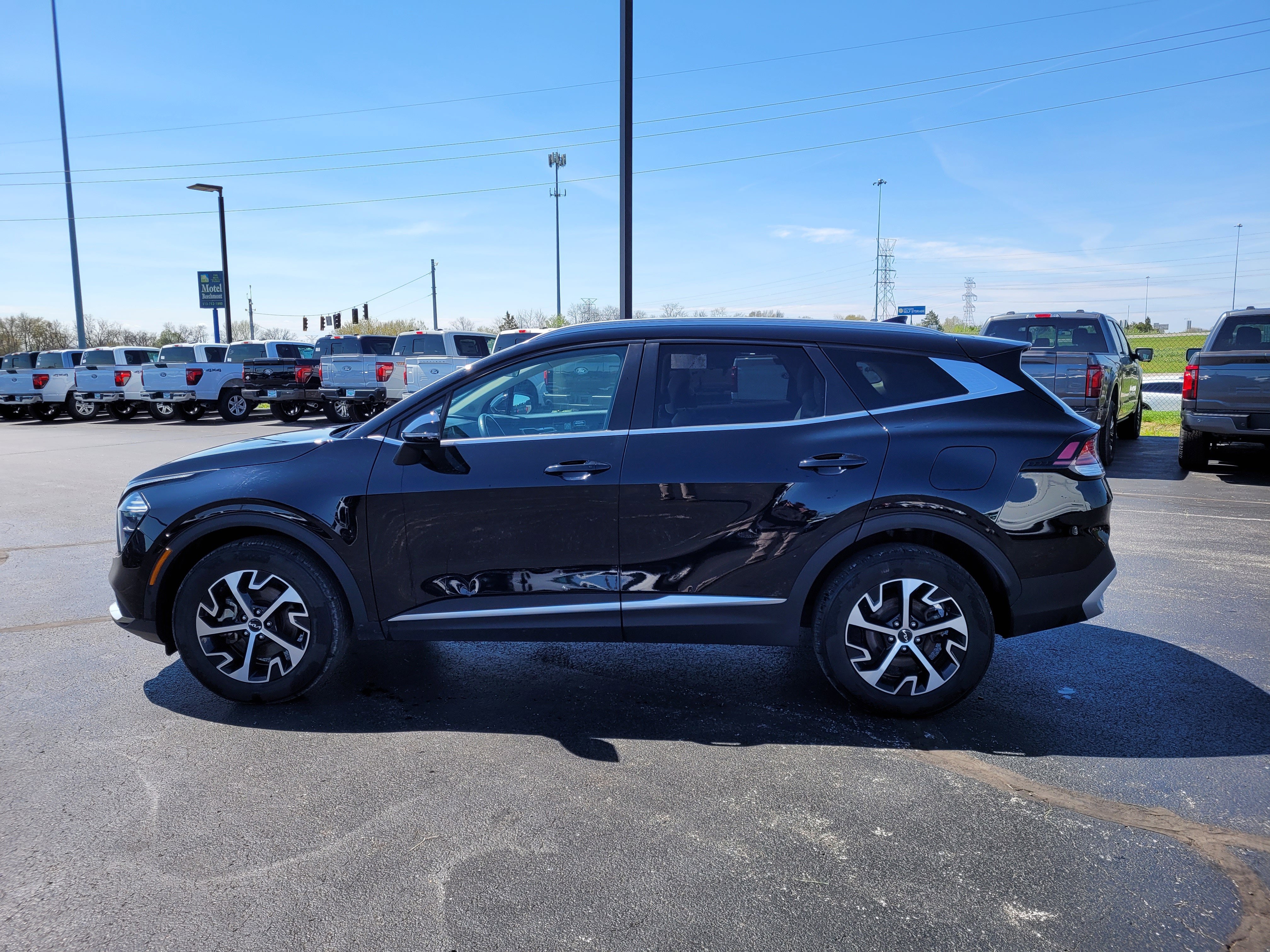 2023 Kia Sportage EX