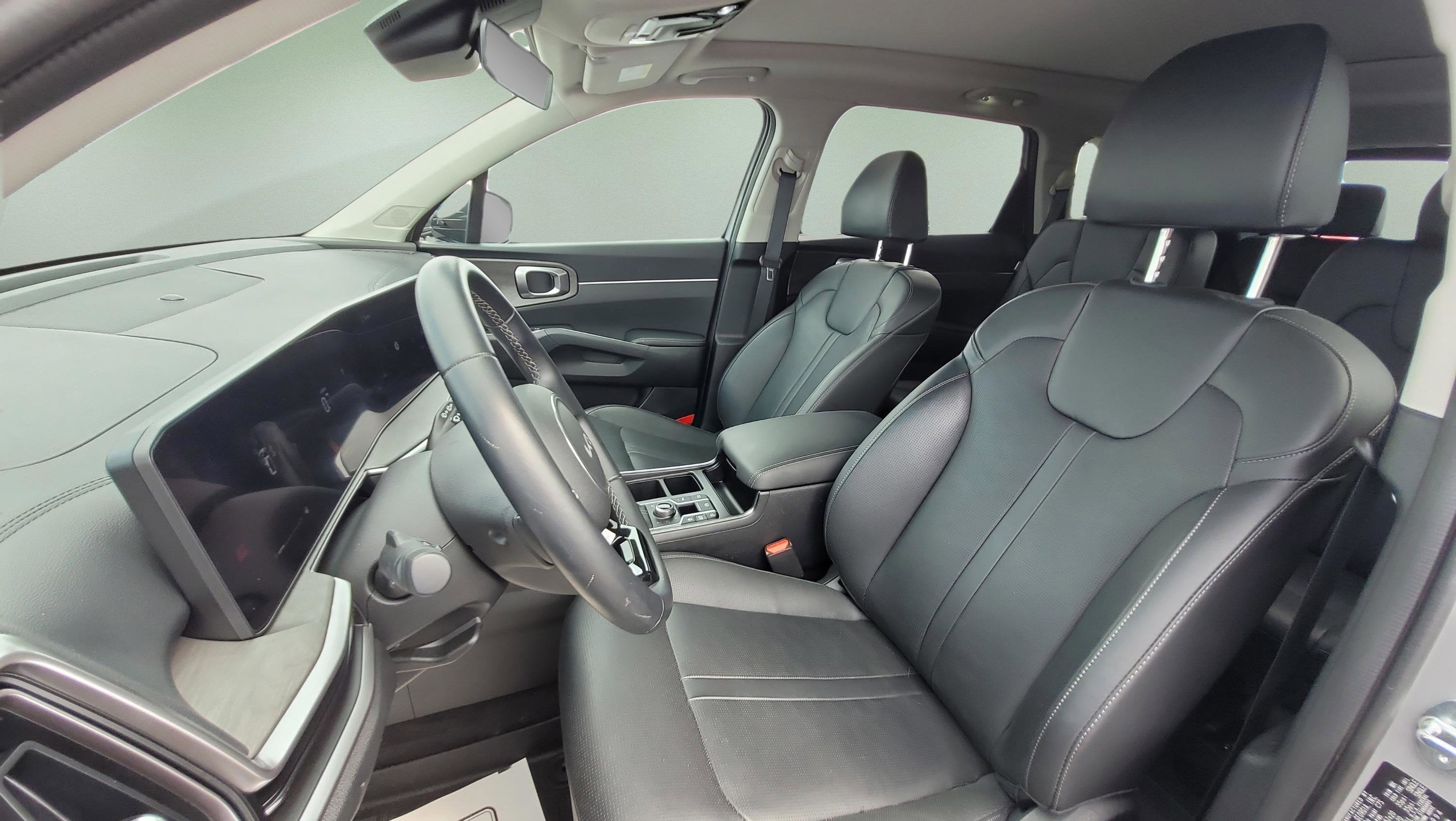 2025 Kia Sorento X-Line EX