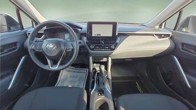 2024 Toyota Corolla Cross LE