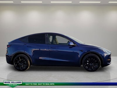 2023 Tesla Model Y Long Range