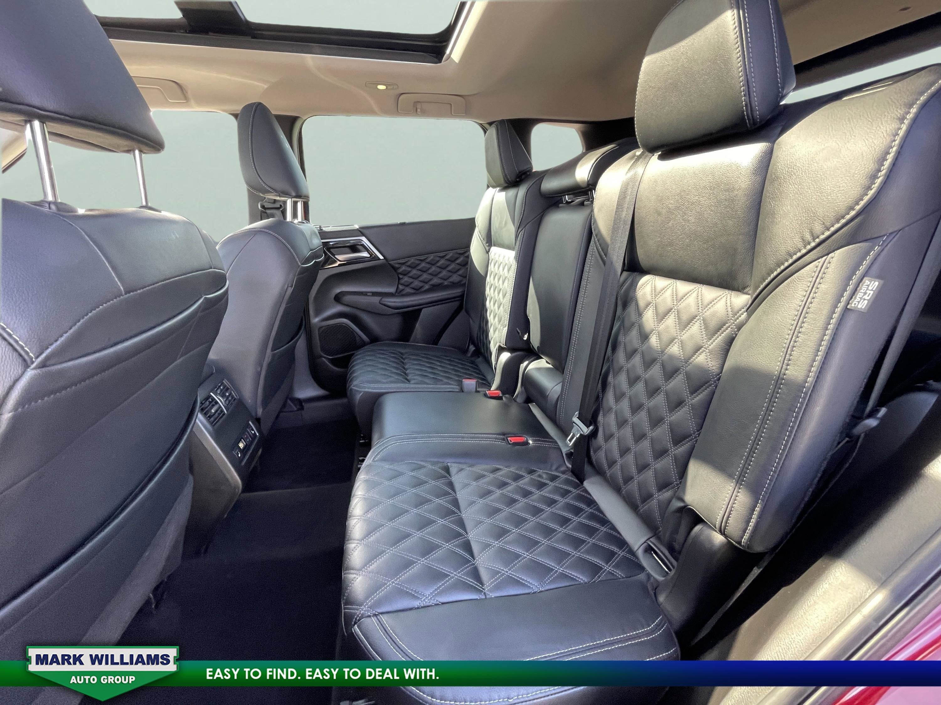 2023 Mitsubishi Outlander SEL