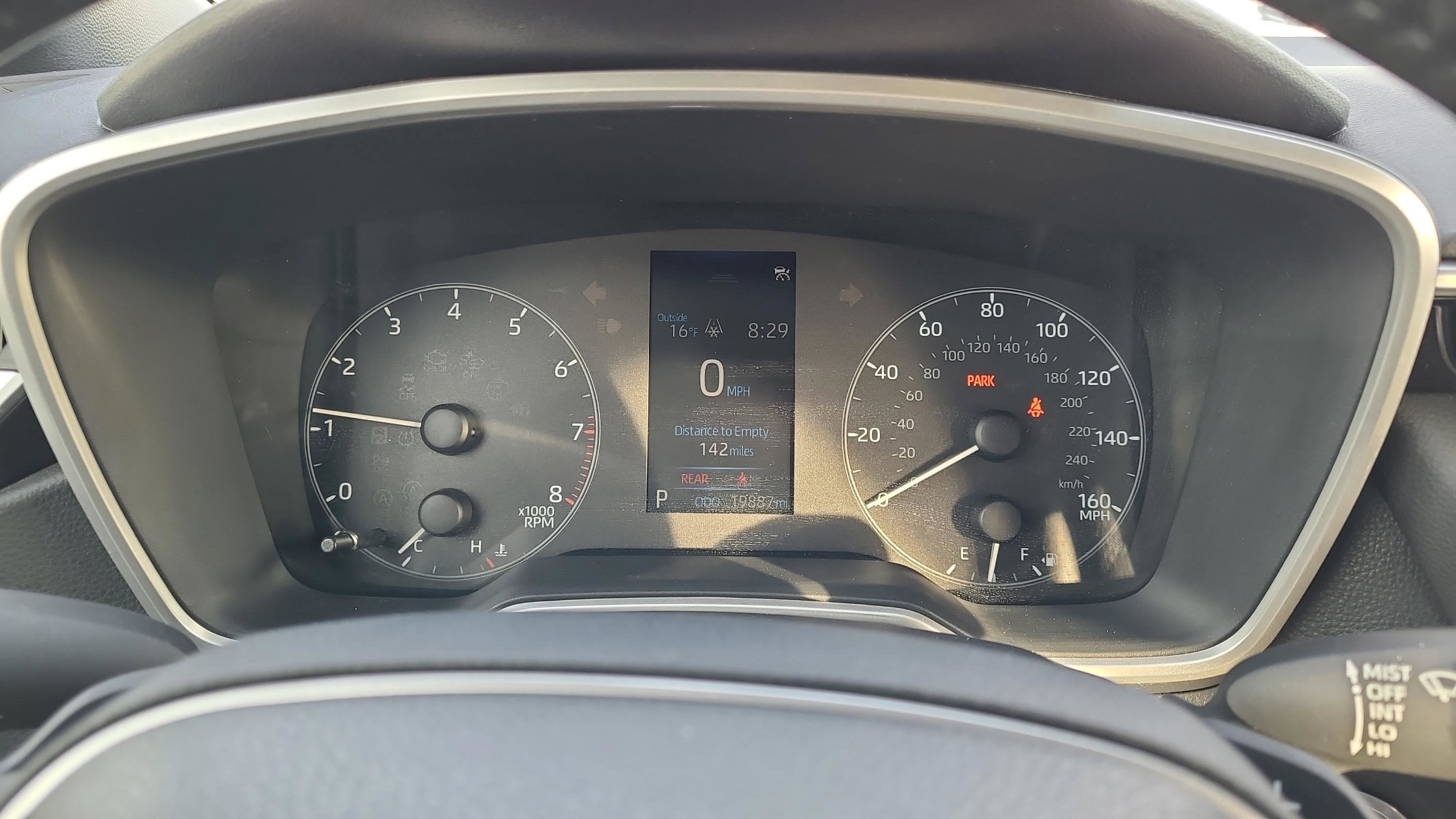 2024 Toyota Corolla Hatchback SE