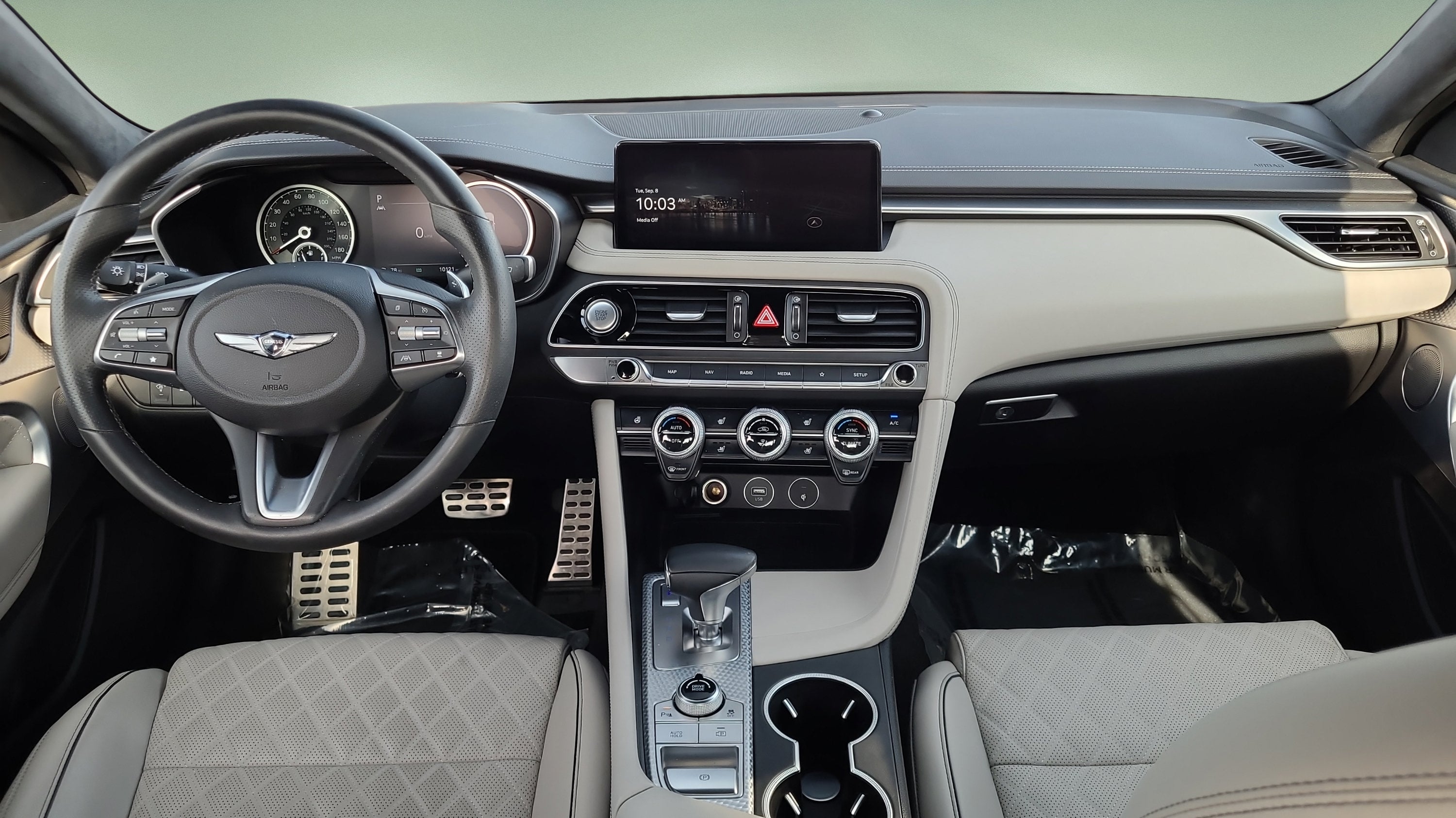 2023 Genesis G70 3.3T