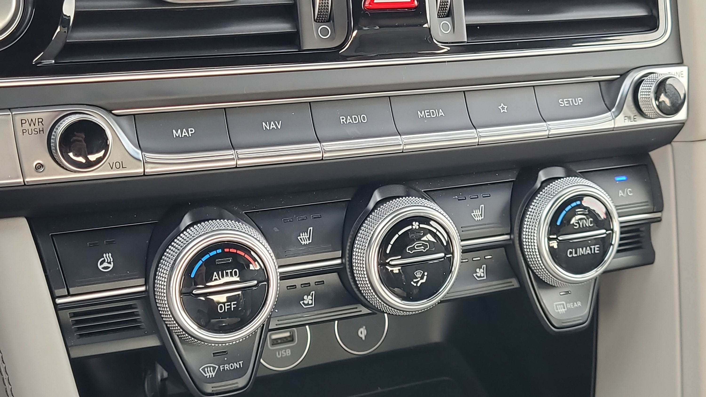 2023 Genesis G70 3.3T