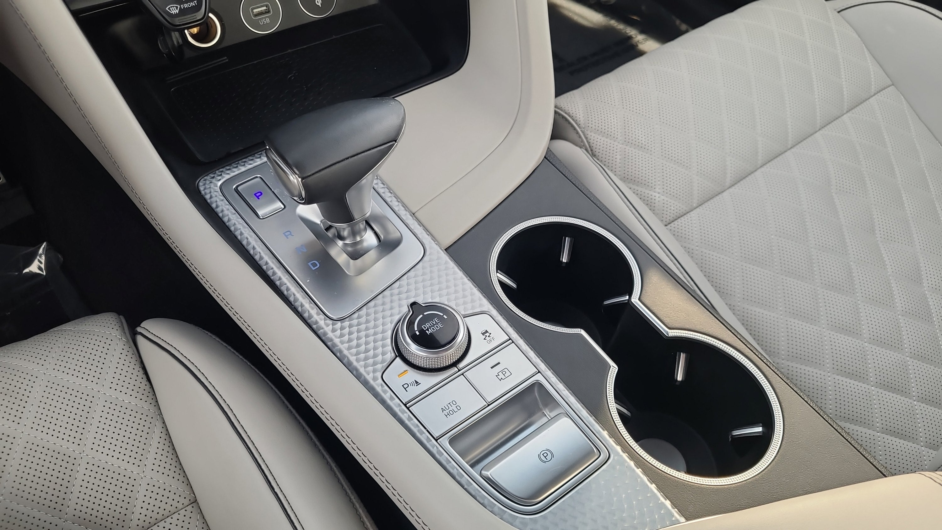 2023 Genesis G70 3.3T