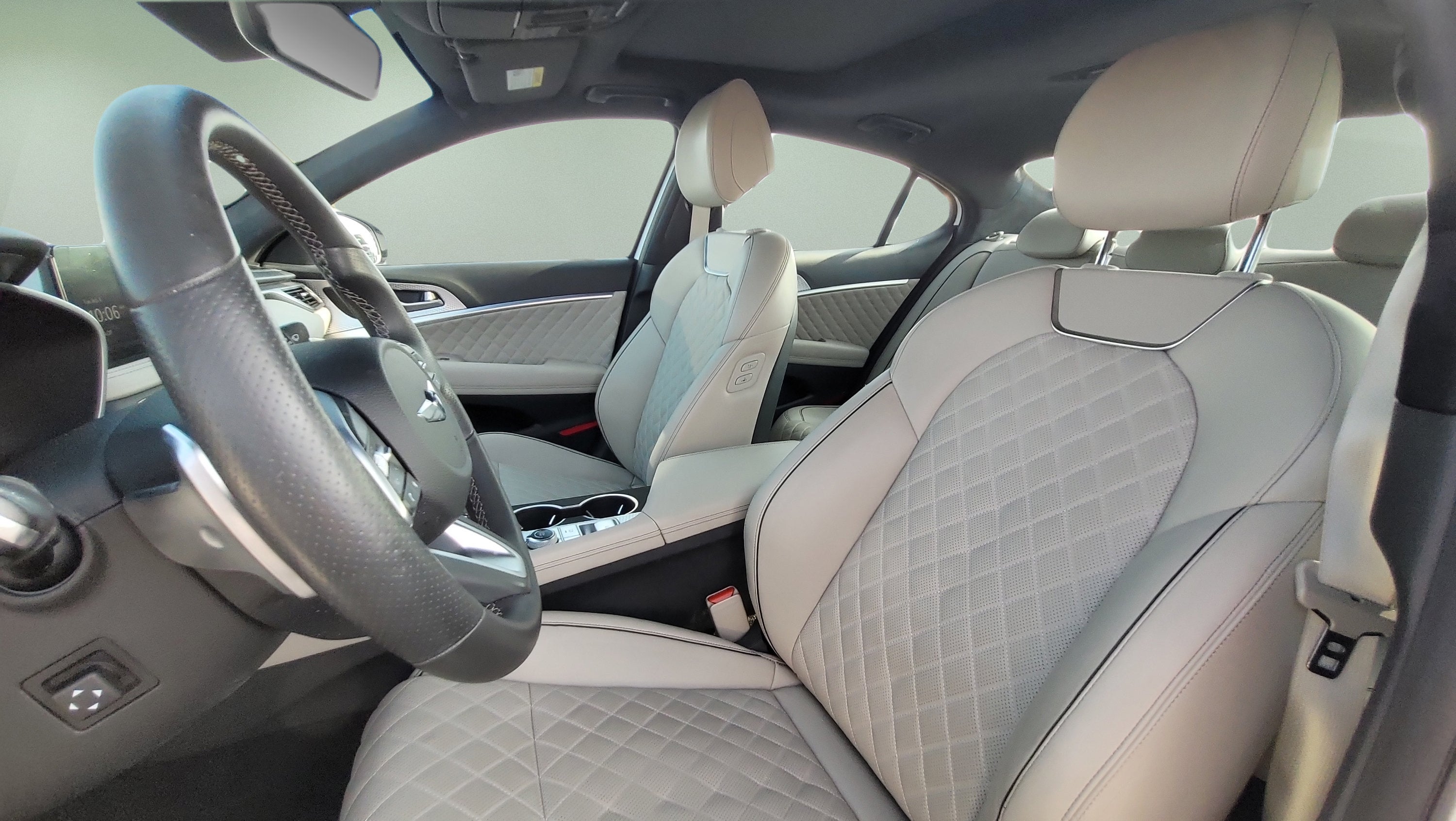 2023 Genesis G70 3.3T