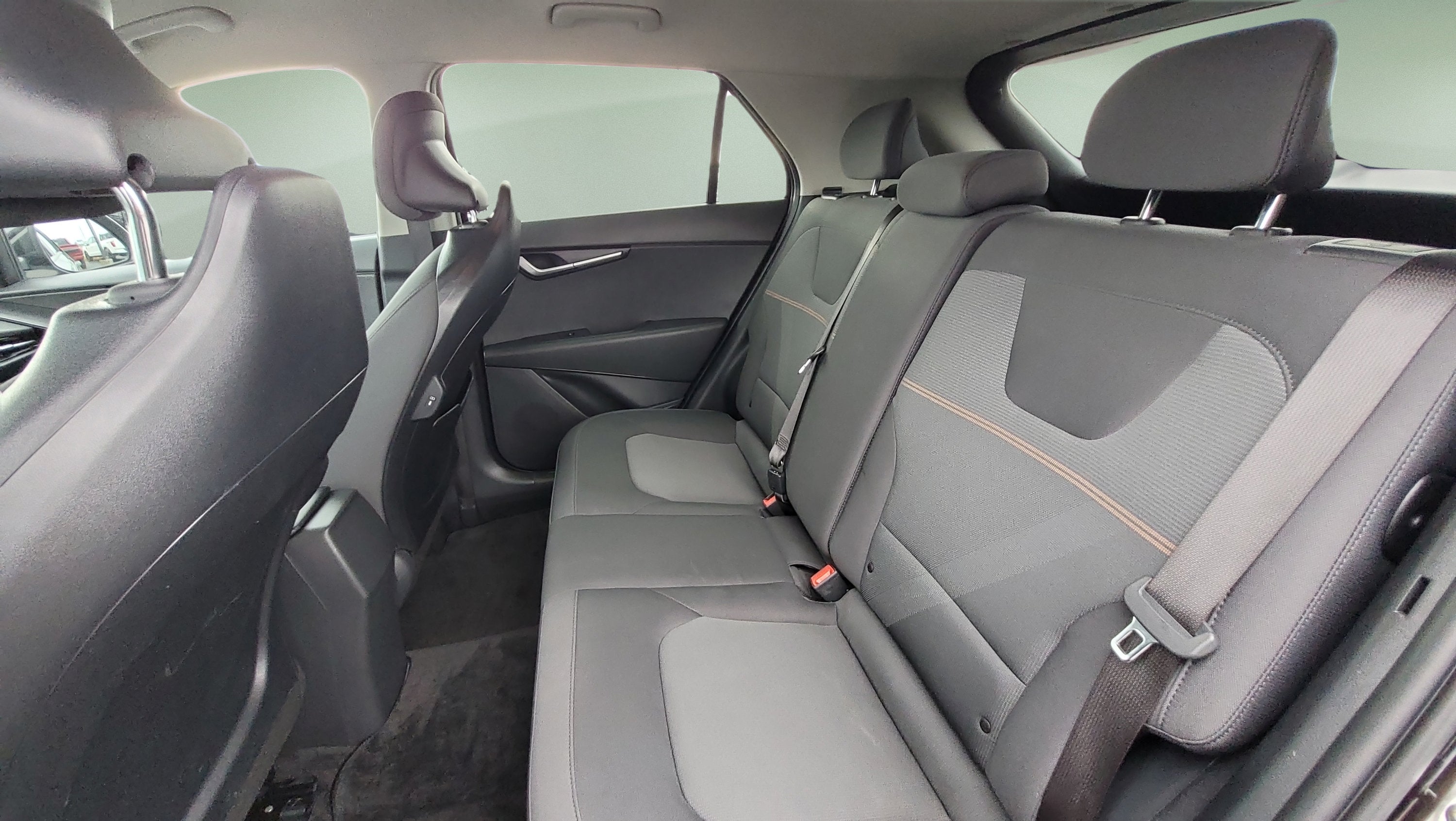 2025 Kia Niro LX