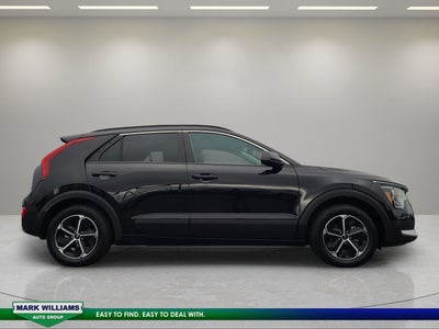 2025 Kia Niro LX