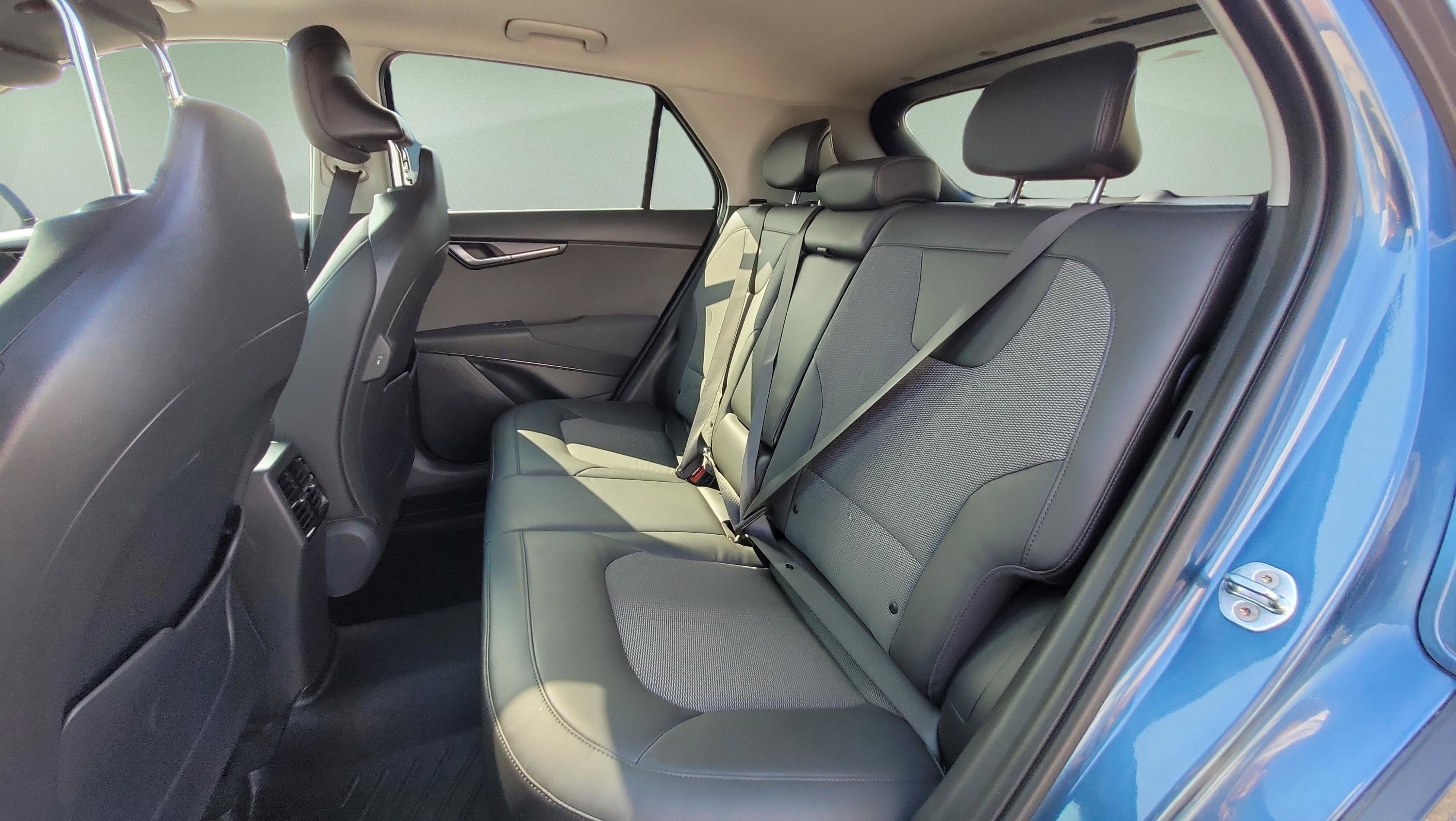 2023 Kia Niro EX Touring