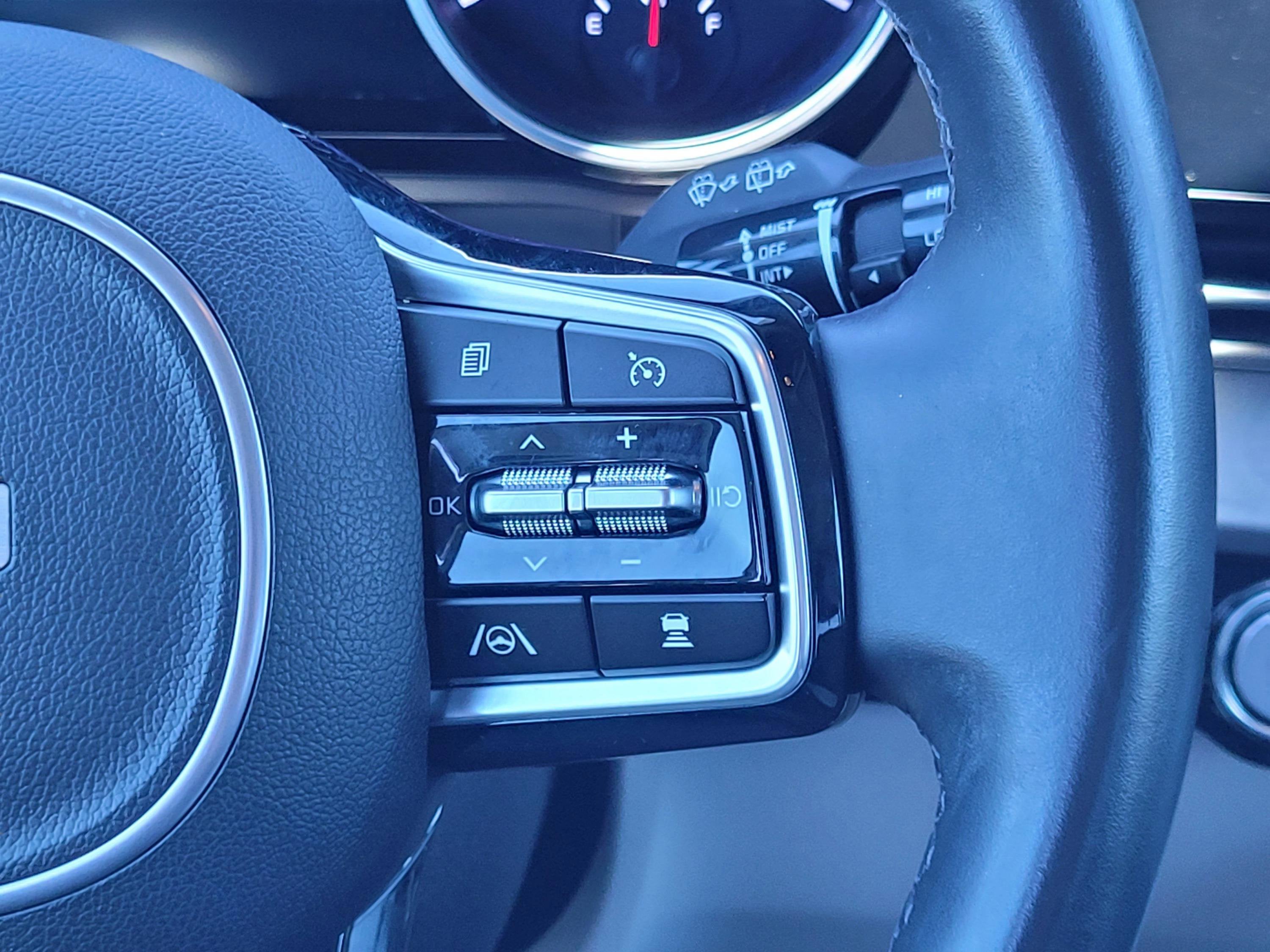 2022 Kia Carnival EX