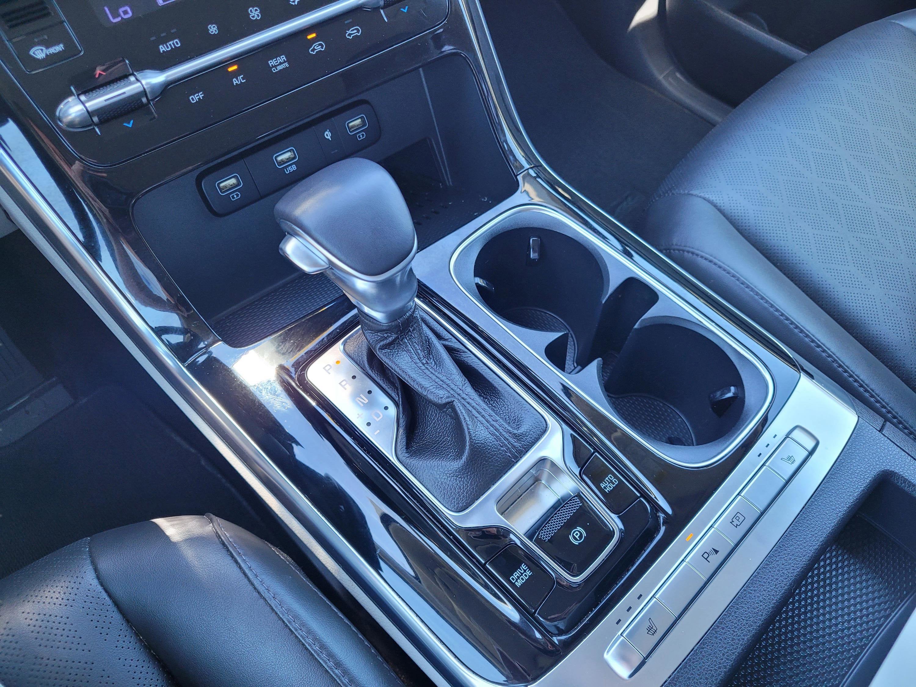 2022 Kia Carnival EX