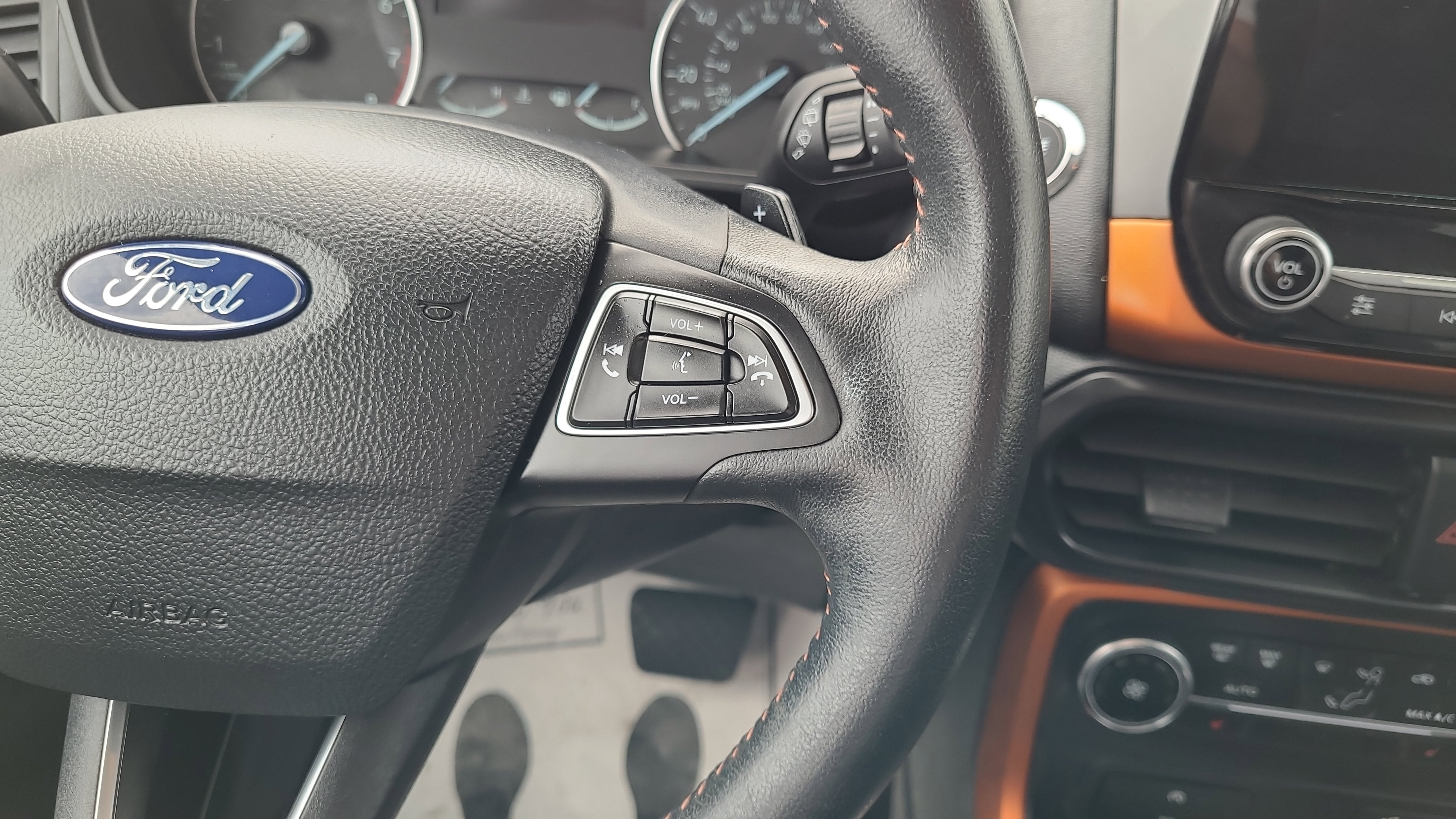 2018 Ford EcoSport SES