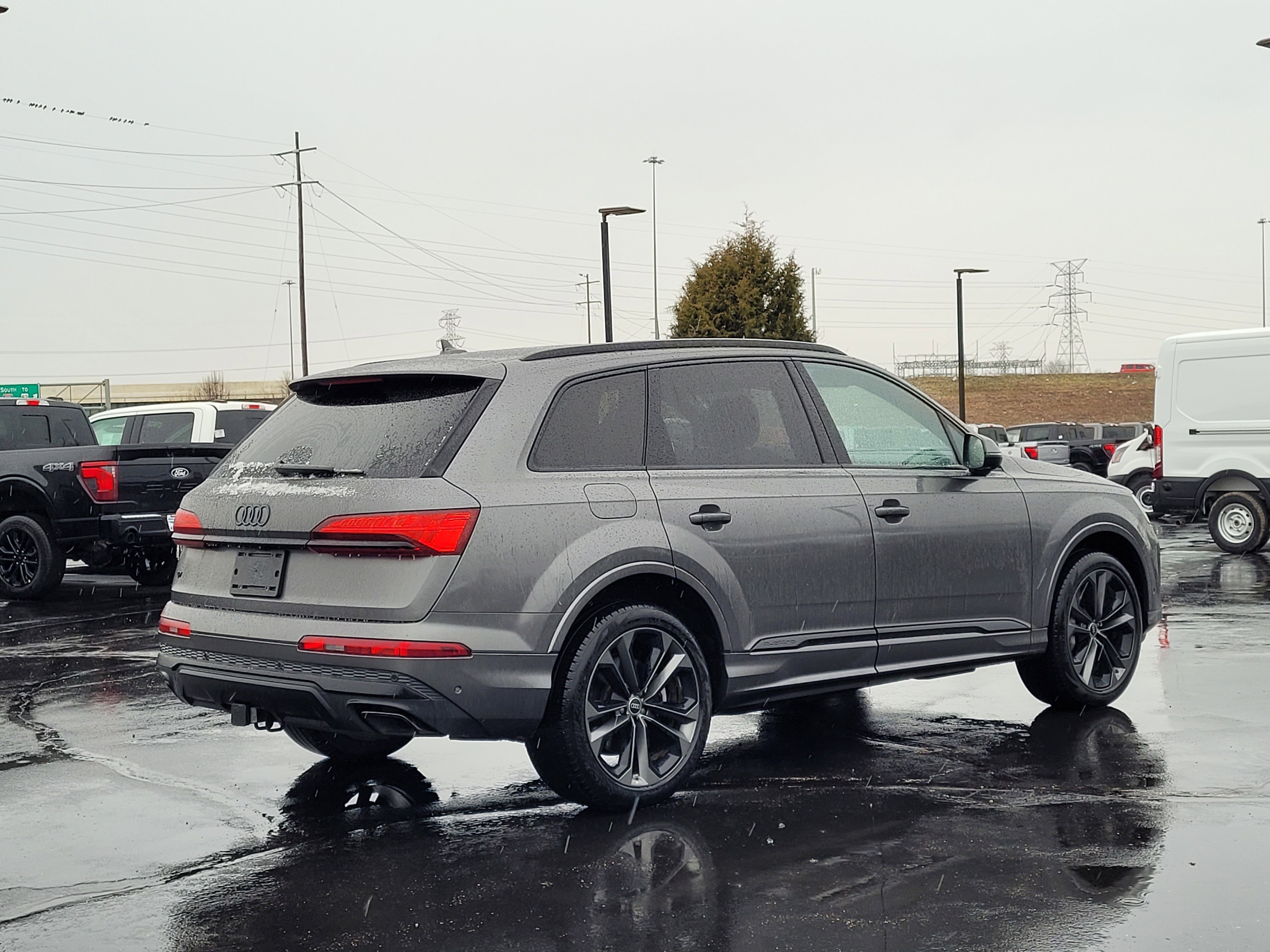2025 Audi Q7 55 Premium Plus quattro