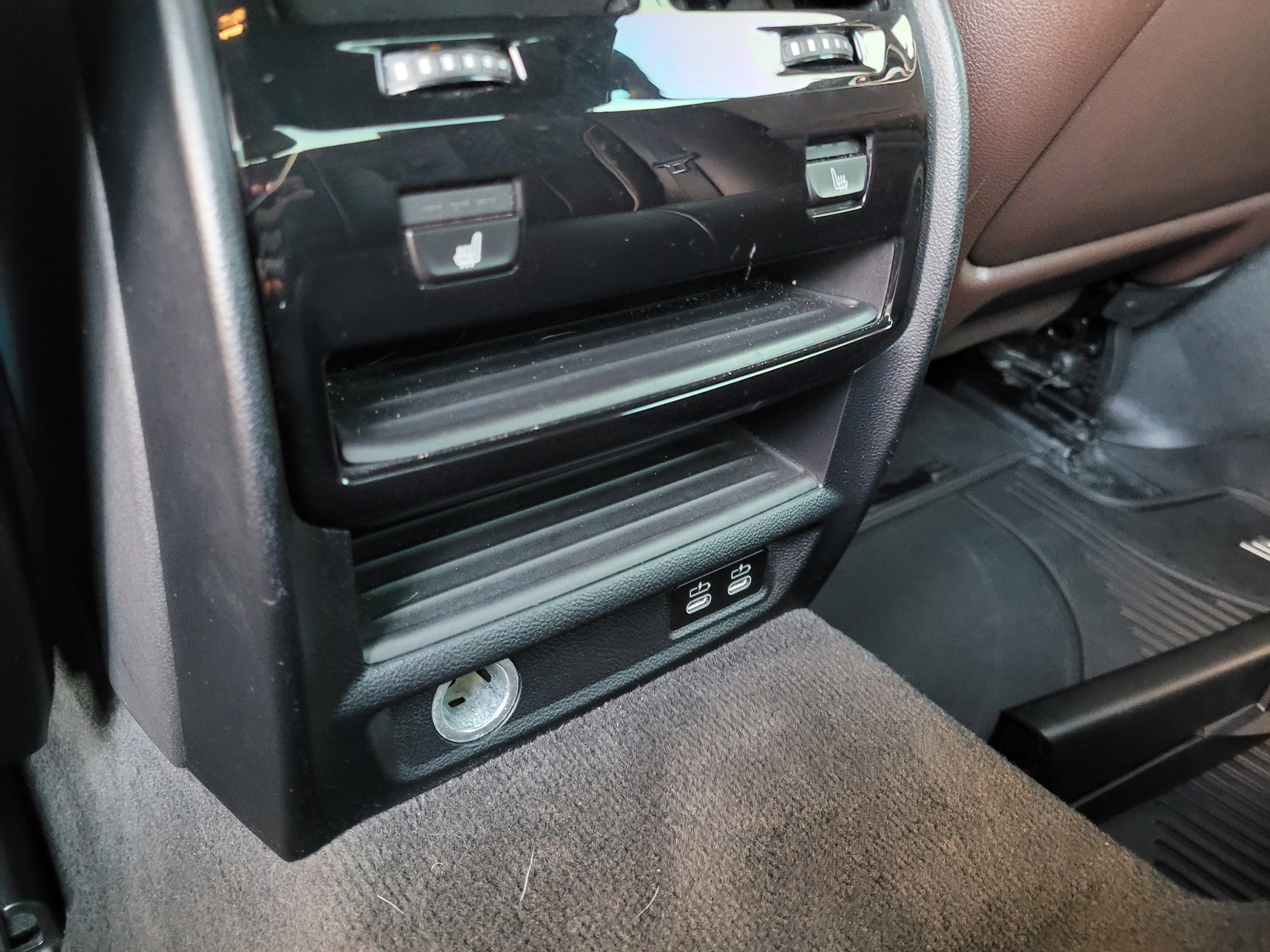 2021 BMW 5 Series M550i xDrive