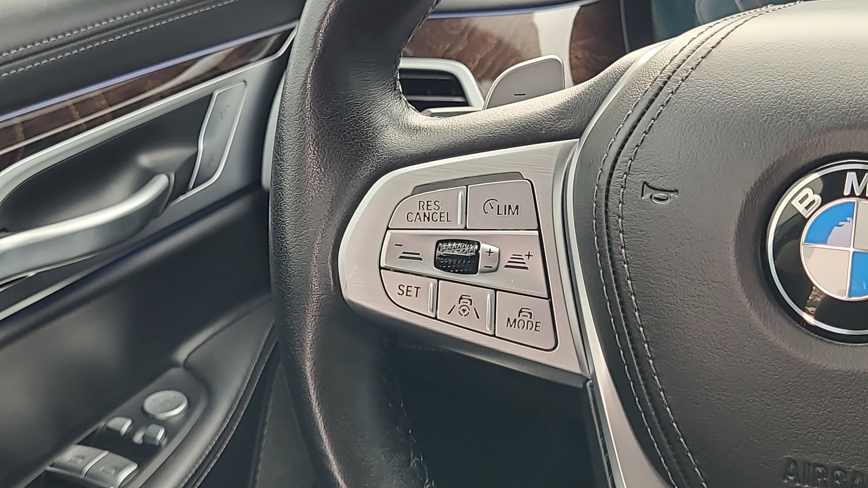 2022 BMW 7 Series 750i xDrive