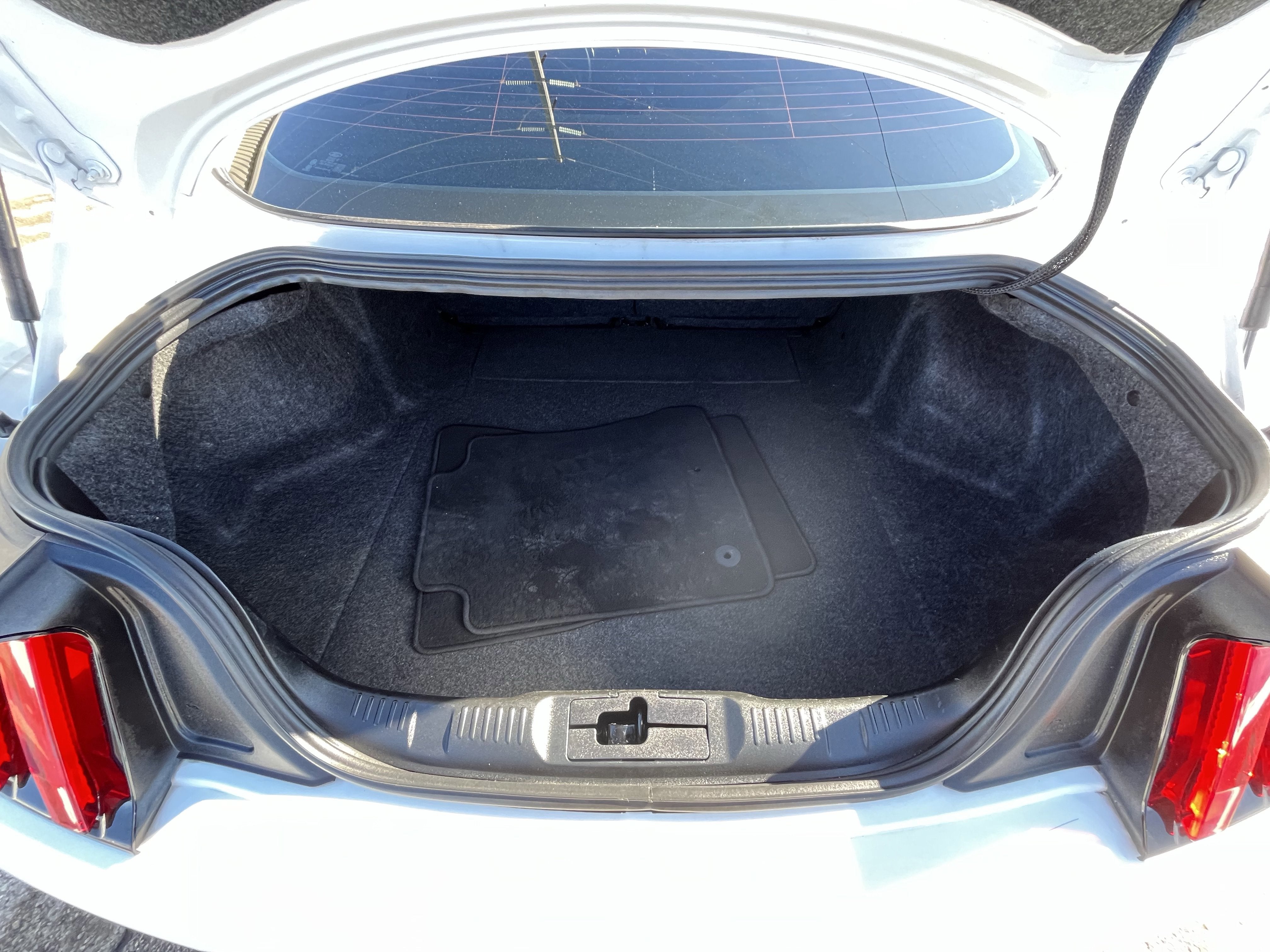 2023 Ford Mustang EcoBoost