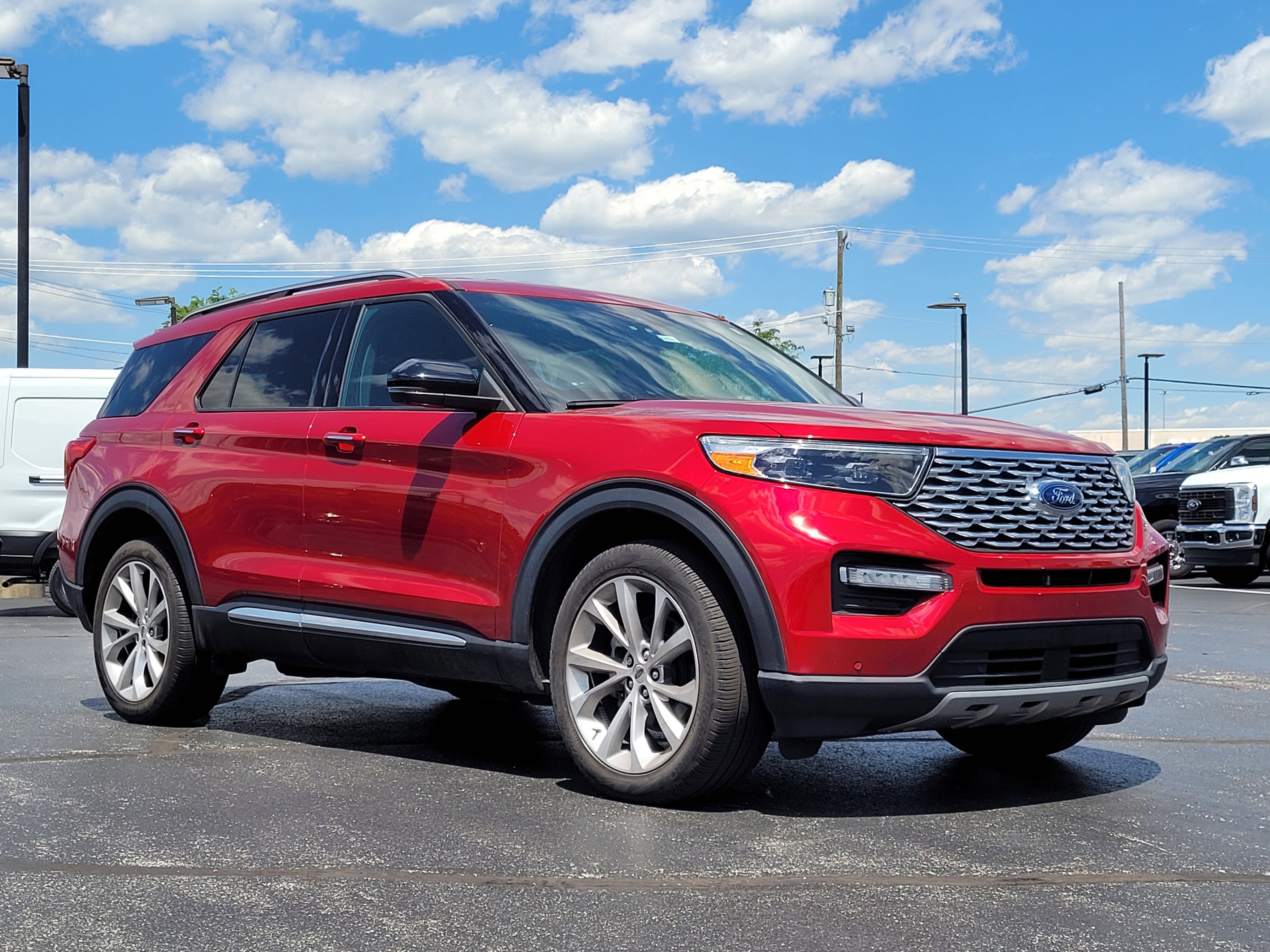 2023 Ford Explorer Platinum