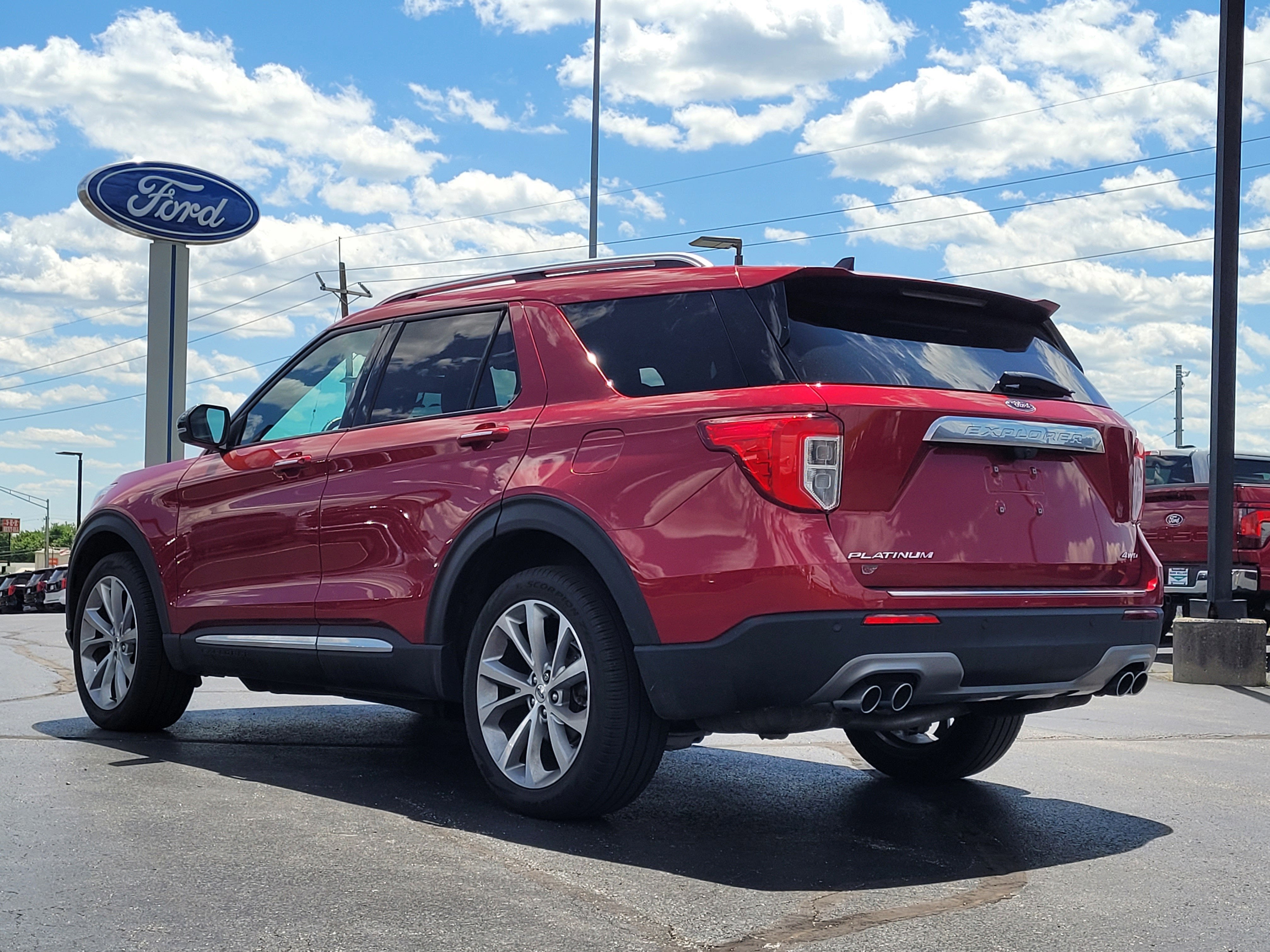 2023 Ford Explorer Platinum